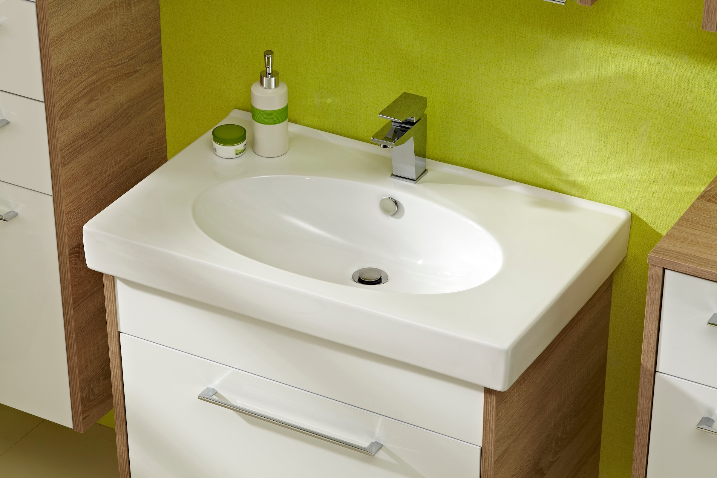 Saphir Badmöbel-Set »Quickset 382 2-teilig Keramik-Waschtisch mit LED-Spiegelschrank«, (2 St.), 80 cm breit, 1 Schublade, 3 Türen, 6 Einlegeböden, inkl. Türdämpfer