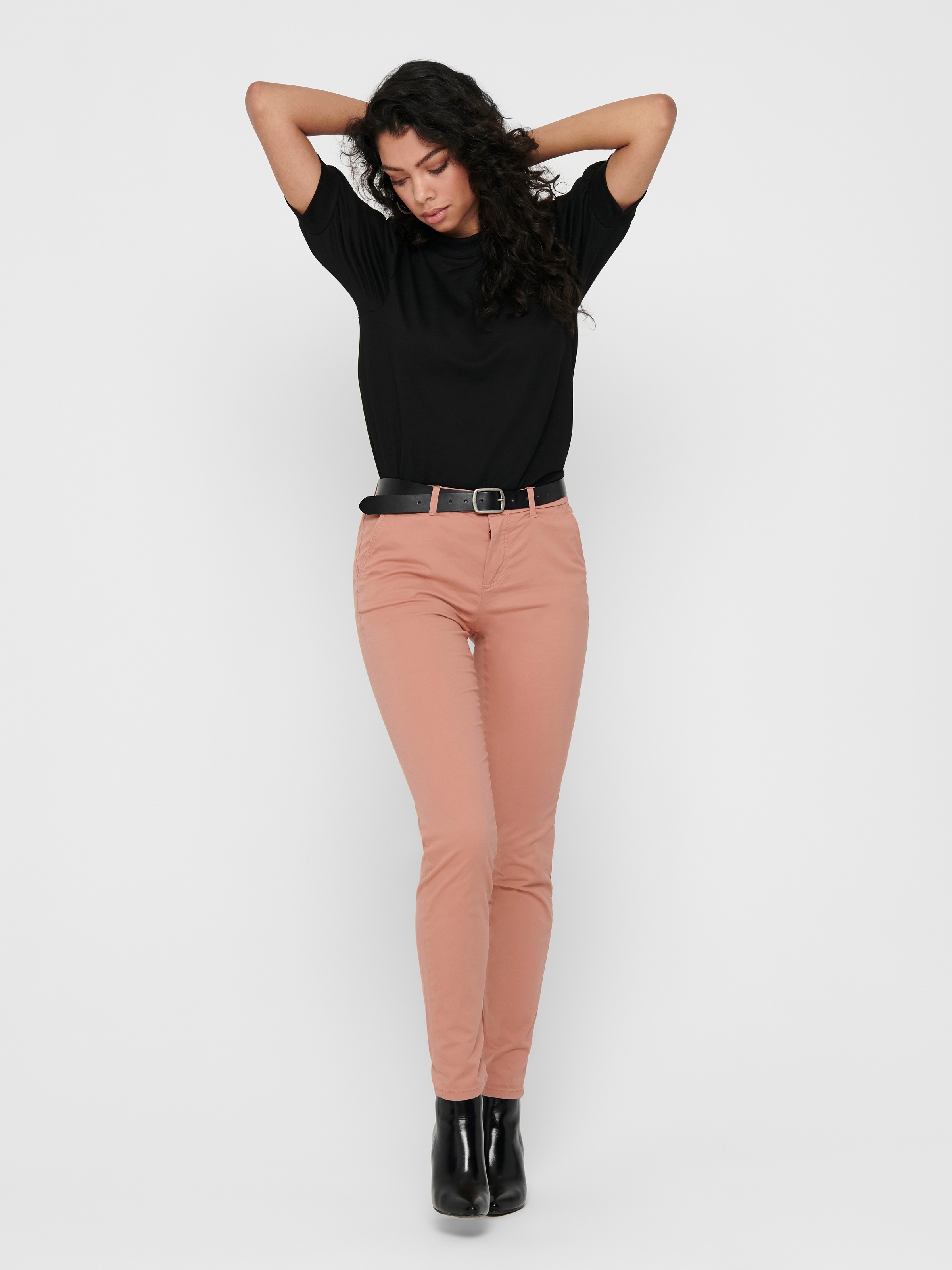 Thumbnail - ONLY Chinohose "ONLPARIS REG CHINO PANT" gepflegte Hose mit schmaler Beinform