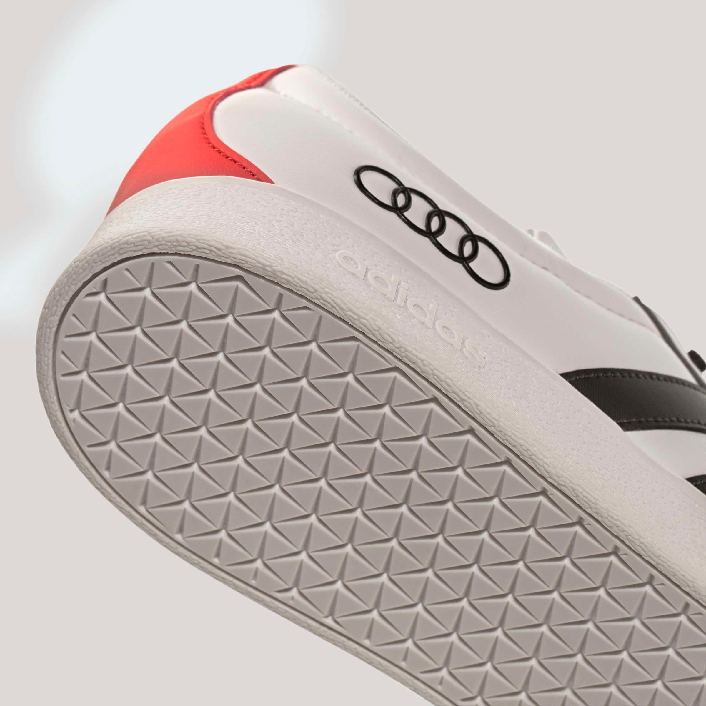 adidas Performance Sneaker »VL COURT AUDI REVOLUT F1 TEAM«  AUDI F1 Motorsport