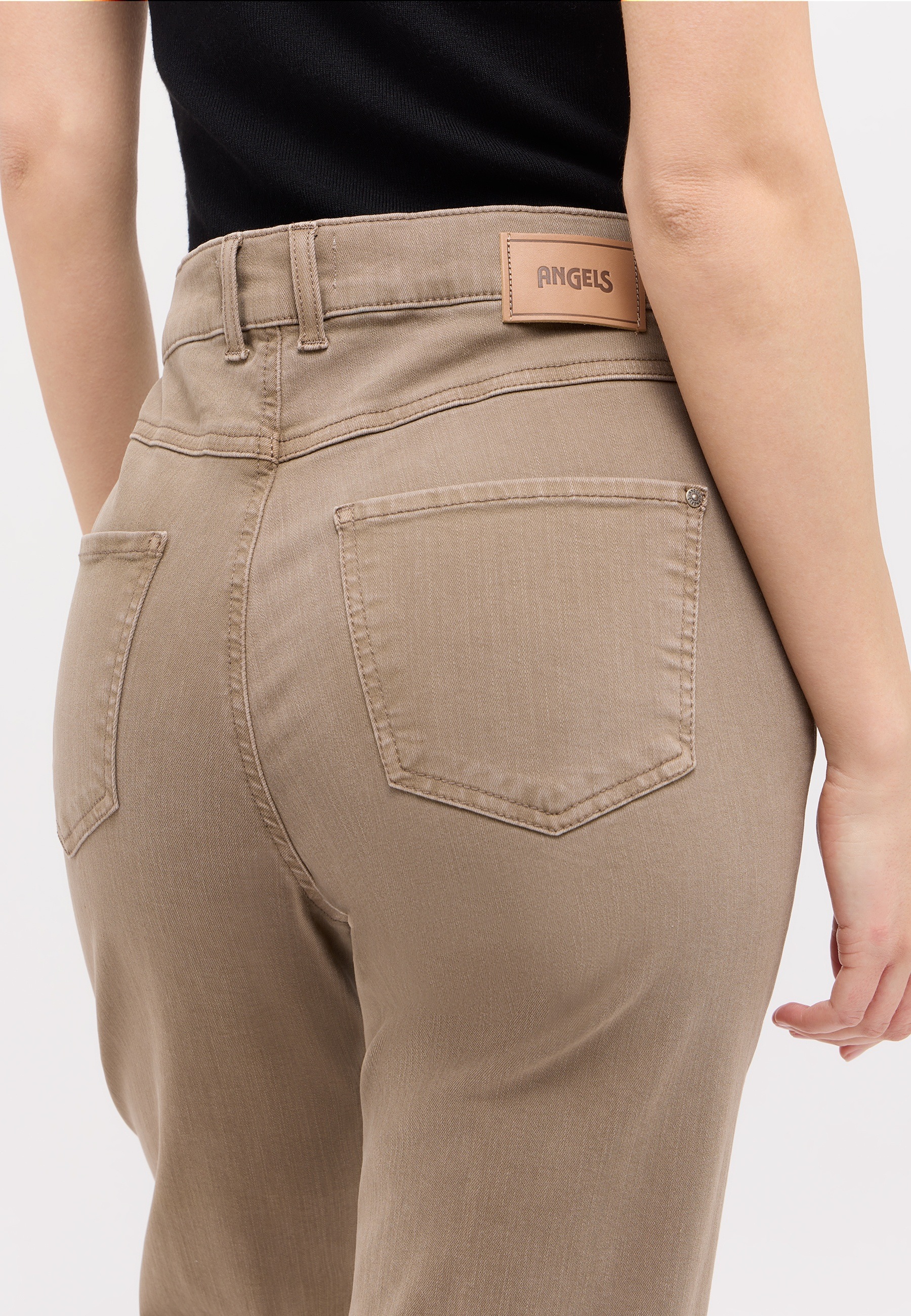 Thumbnail - ANGELS Stretch-Jeans "LARA" weite Passform, aus Baumwollmischung, mit Metallreißverschluss