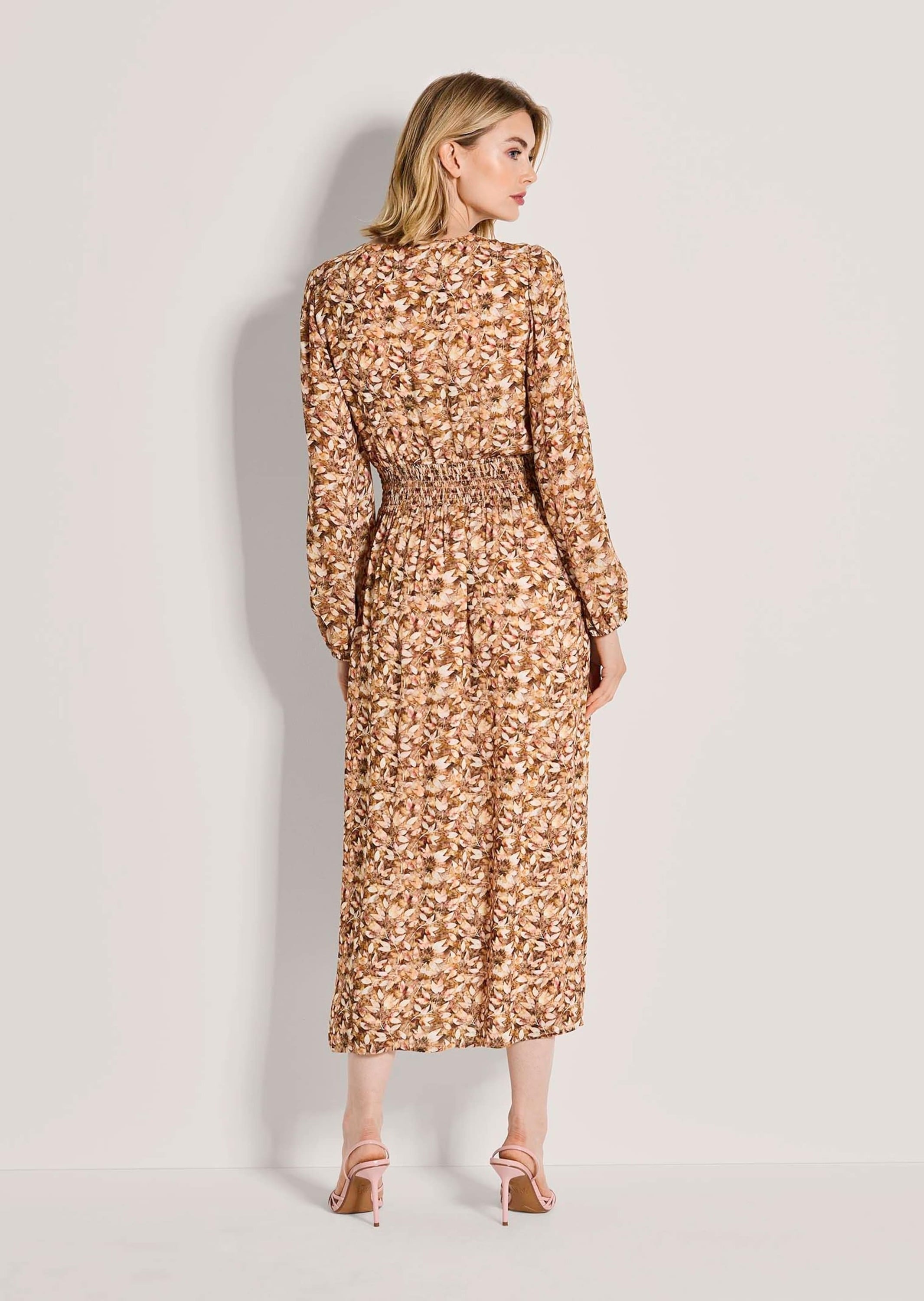 MADELEINE Midikleid »Midikleid Viskosekleid mit Wickeleffekt«