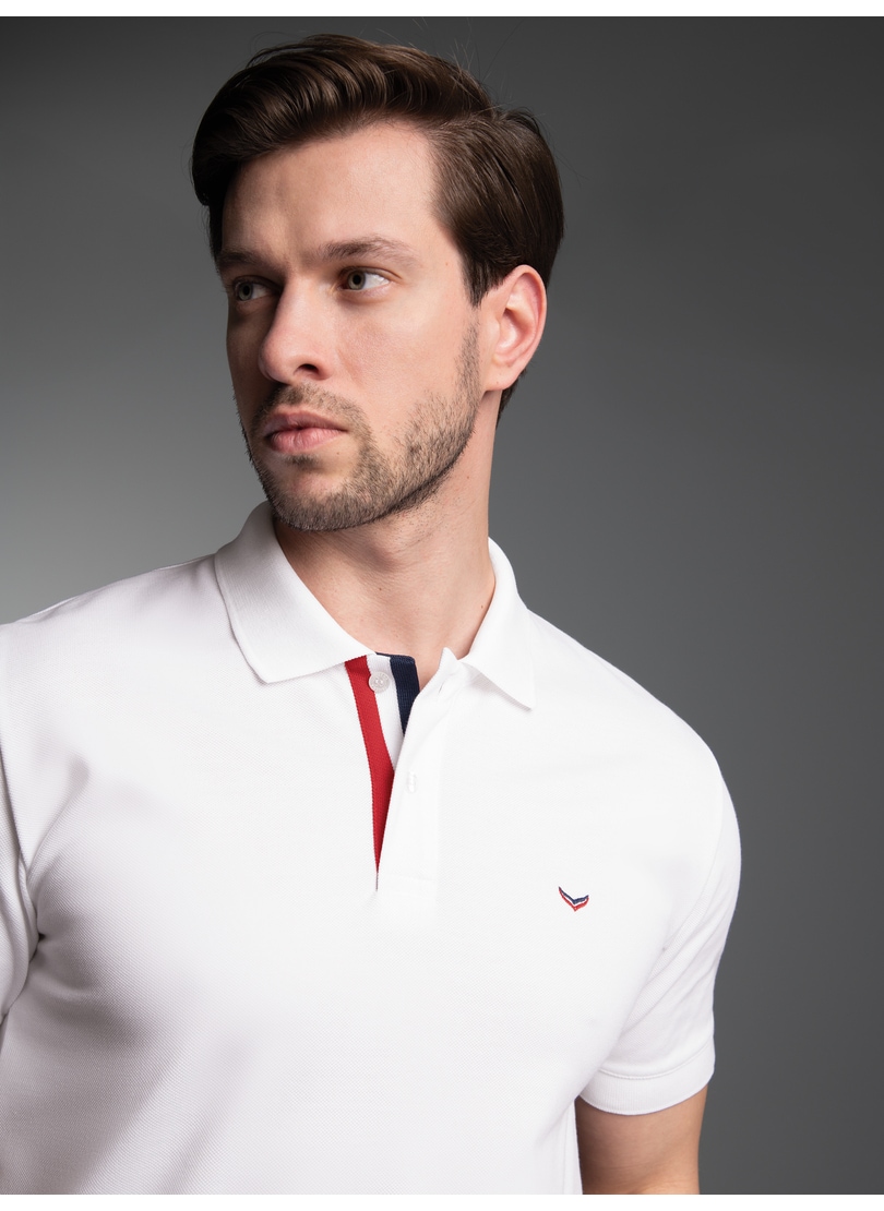 Trigema Poloshirt "TRIGEMA Poloshirt mit dreifarbiger Knopfleiste" 1 Stk. t günstig online kaufen