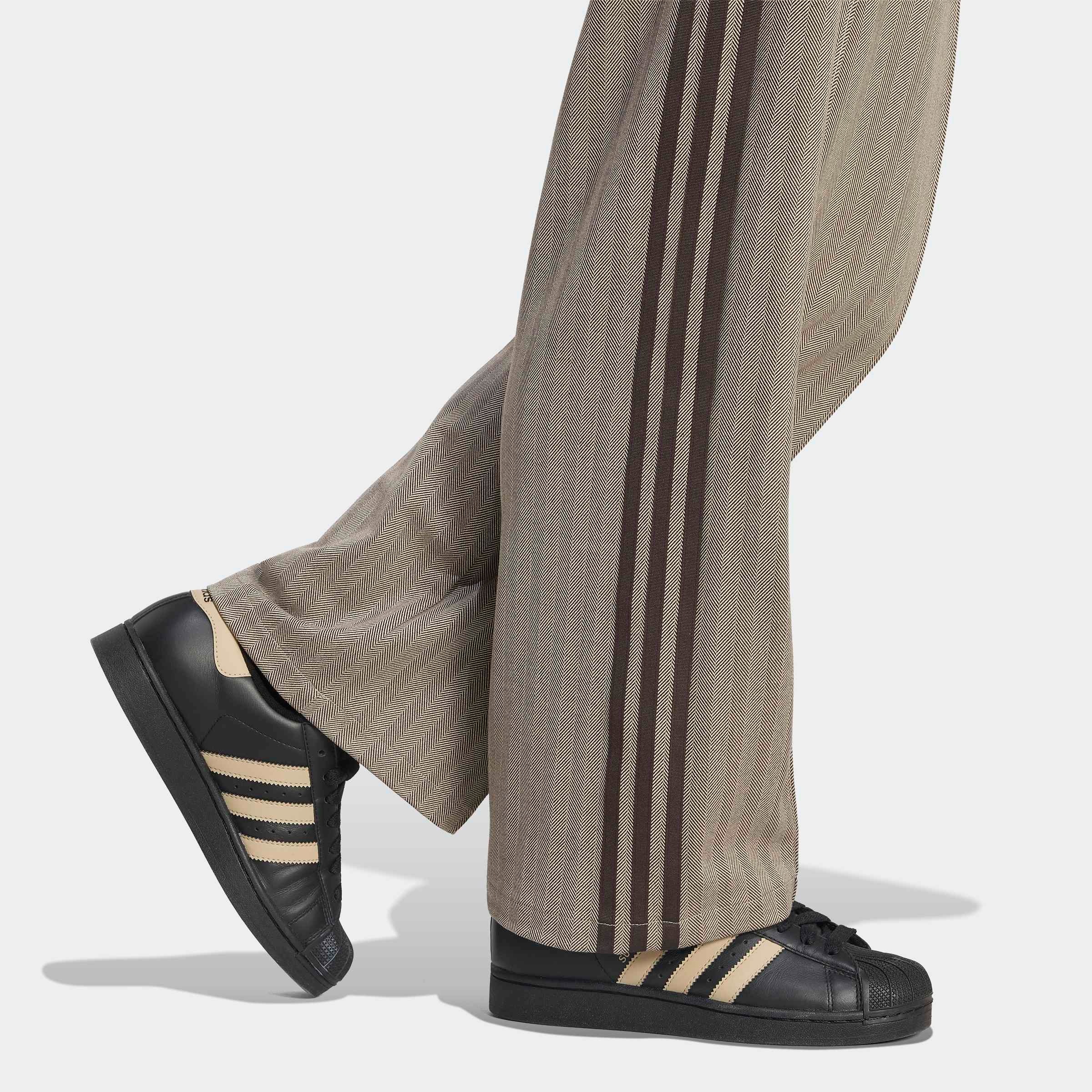 adidas Originals Sporthose »CLASSIC TP«