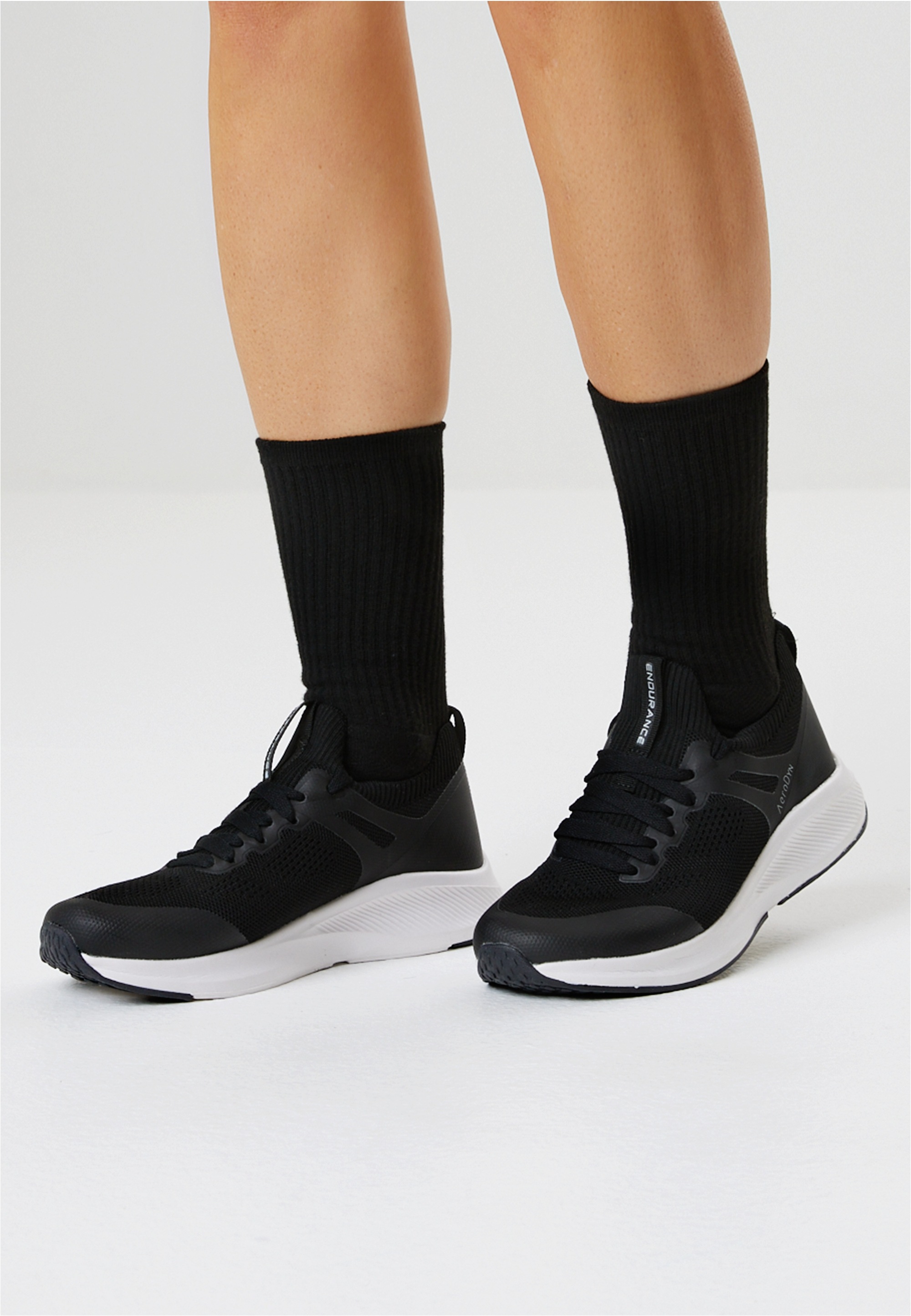 ENDURANCE Socken »Hoope«, (8 Paar), in atmungsaktiver Qualität