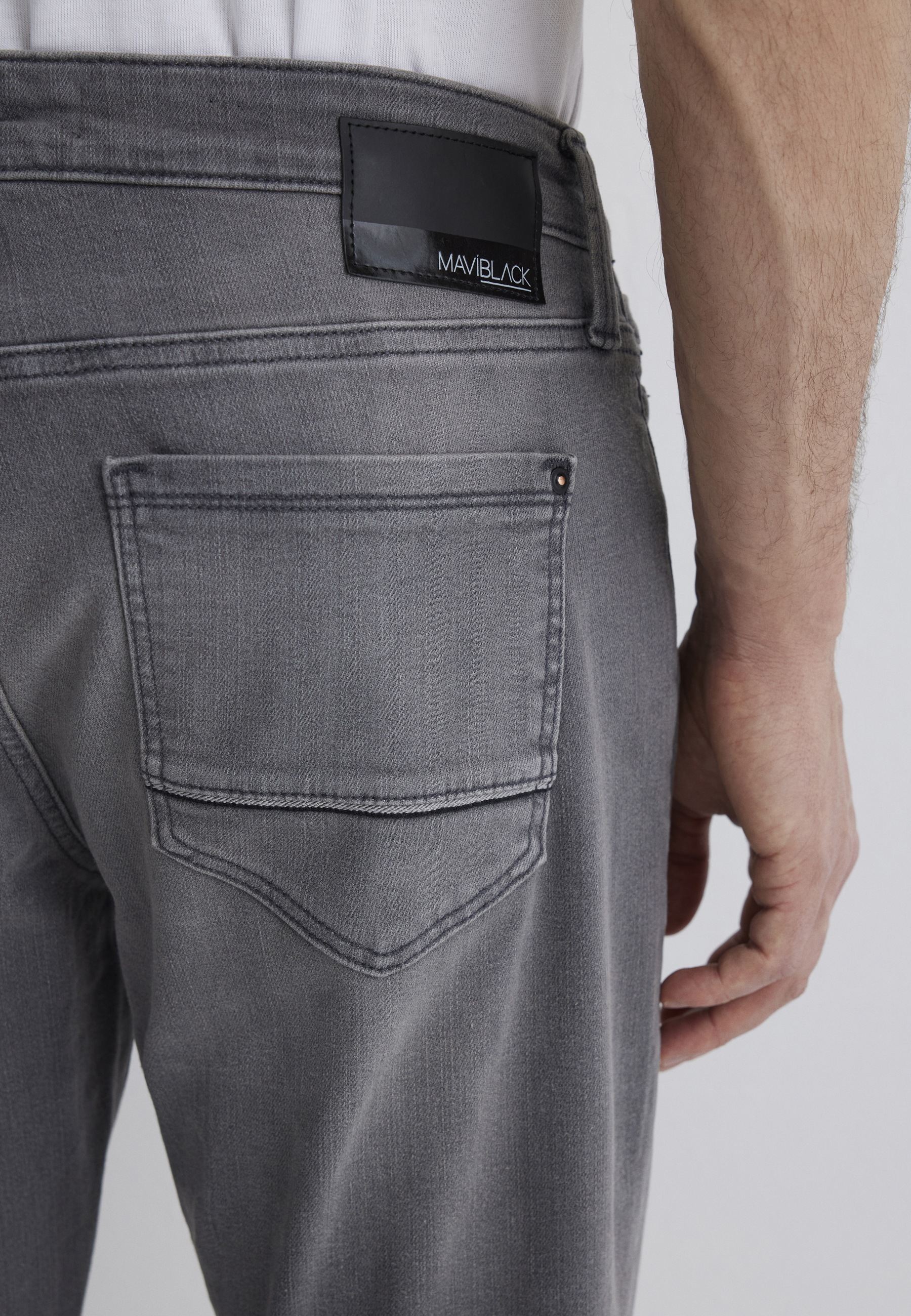 Mavi Straight-Jeans »MARCUS«