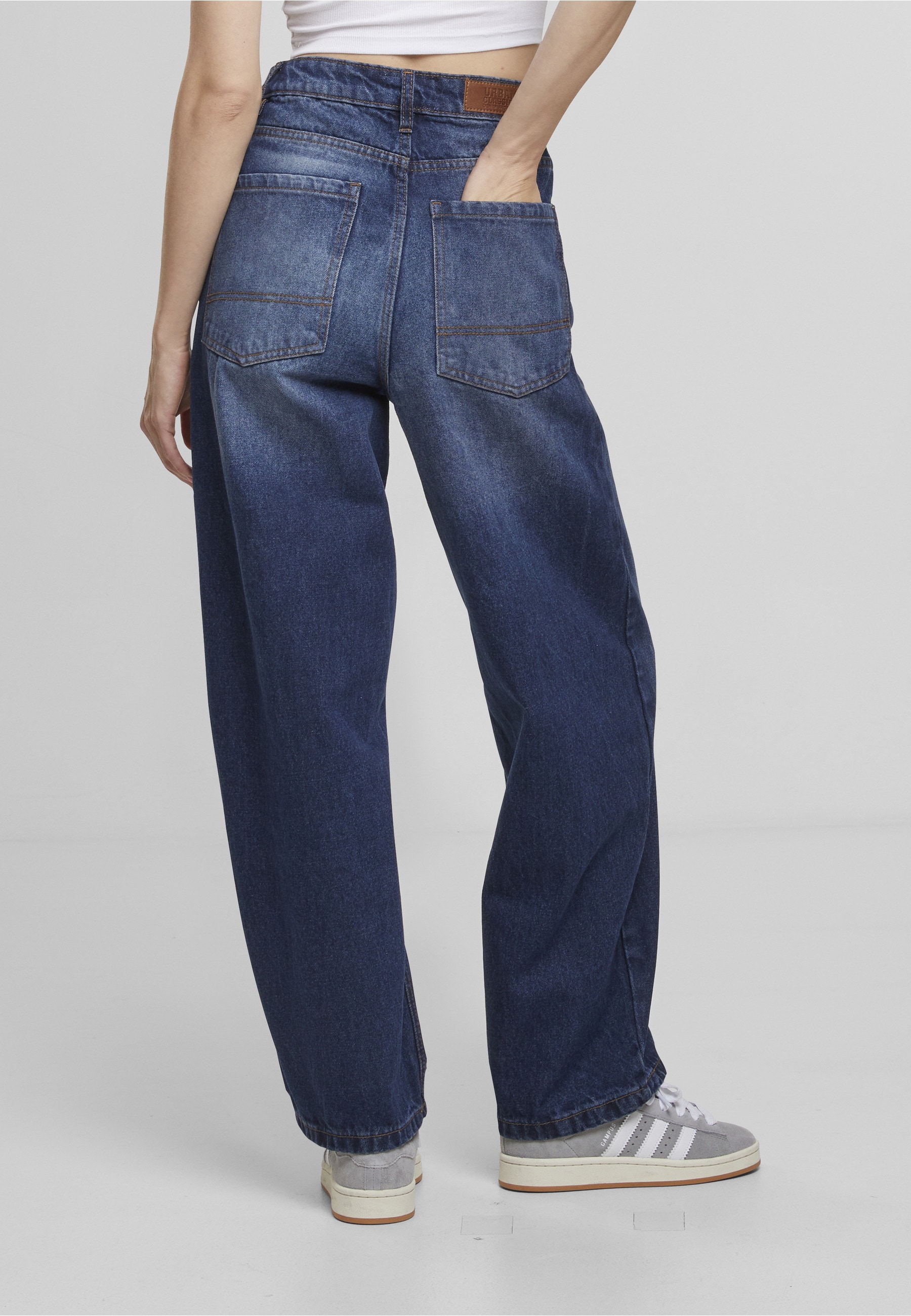 URBAN CLASSICS Bequeme Jeans »Urban Classics Ladies Tapered Baggy Jeans«