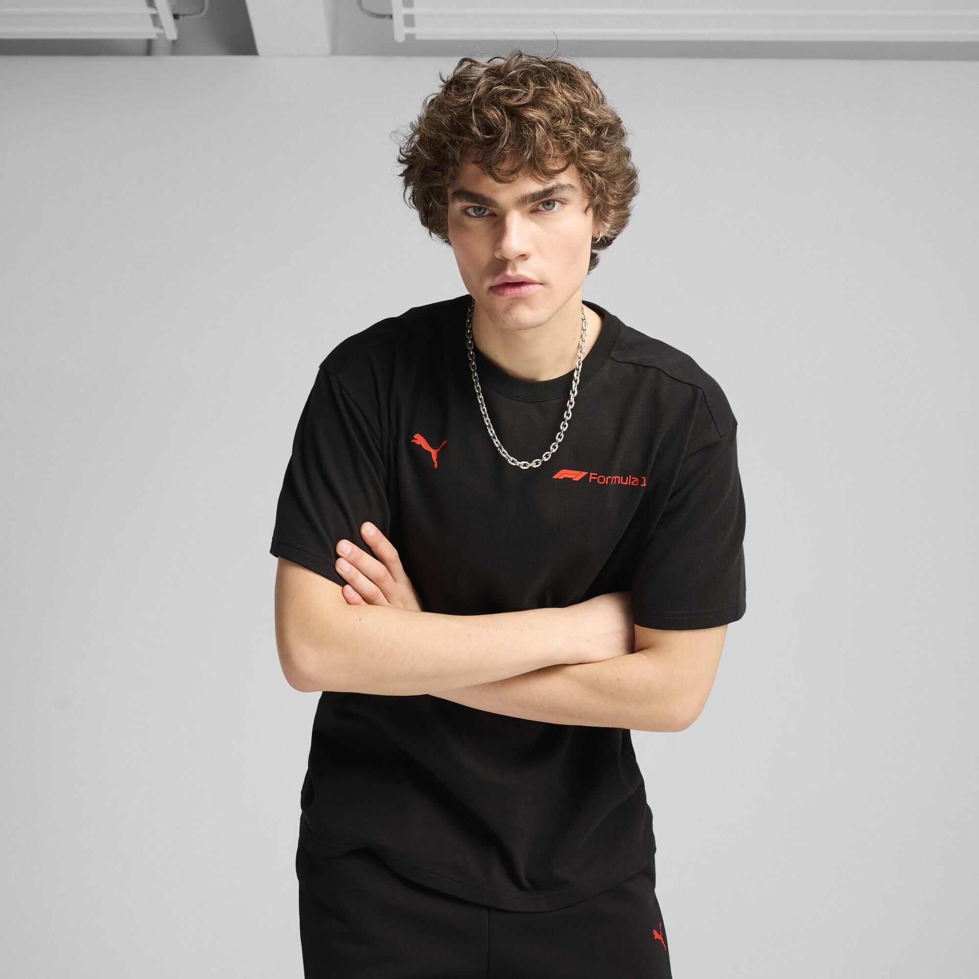 PUMA "F1 ESS+ Relaxed Graphic T-Shirt Herren" günstig online kaufen