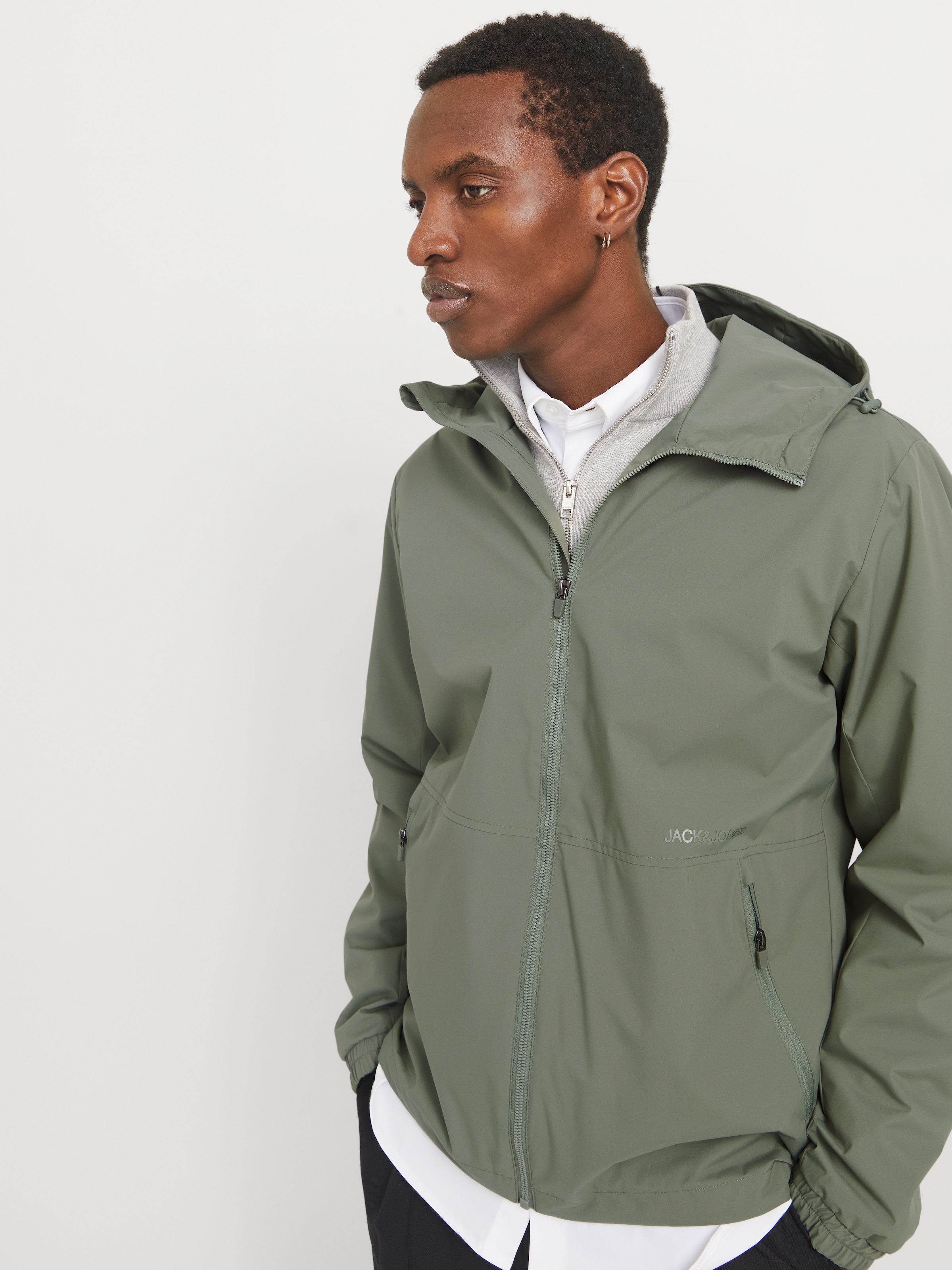 Jack & Jones Outdoorjacke »JJEURBAN LIGHT JACKET SN«, mit Kapuze, mit Kapuze