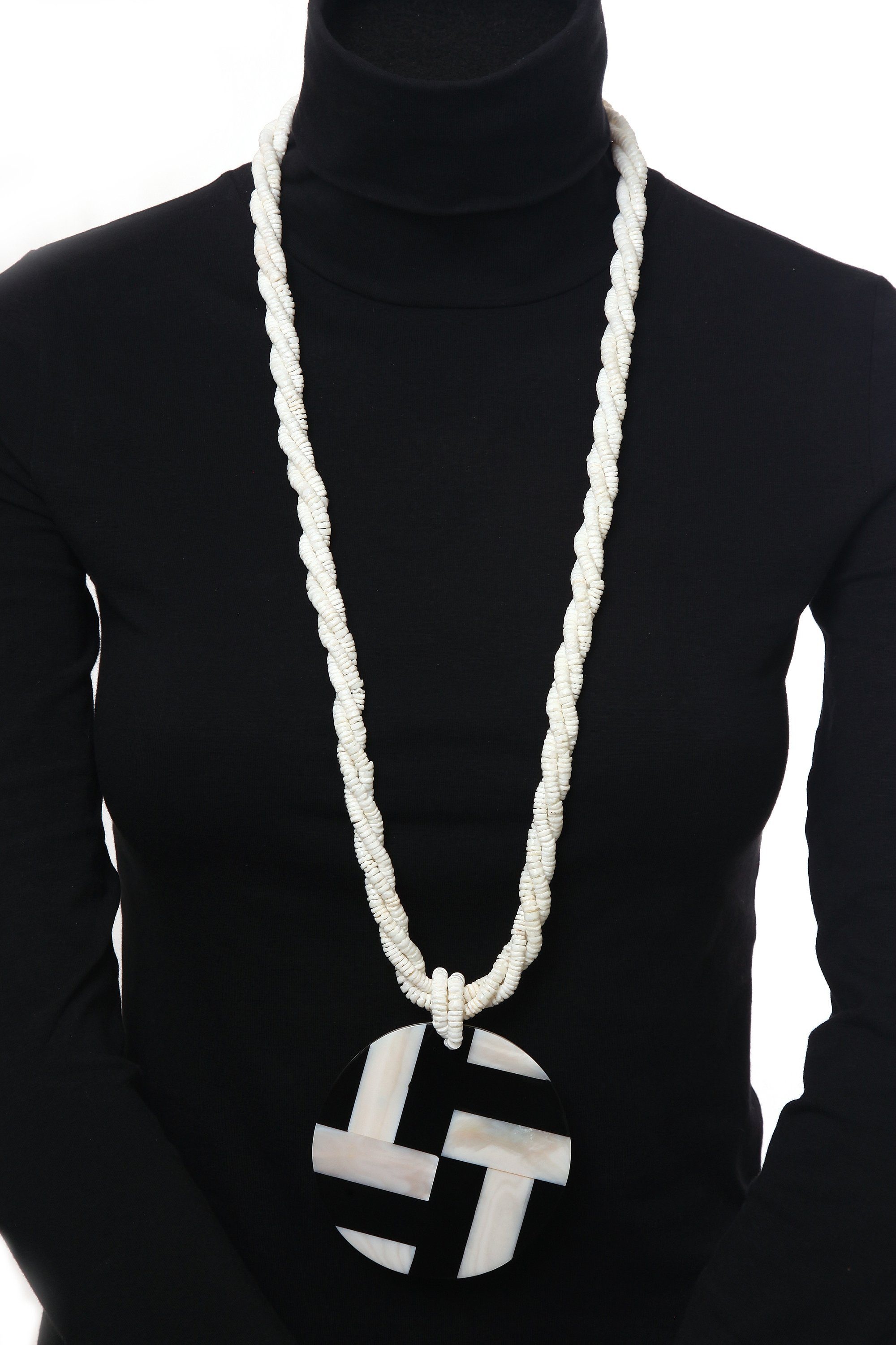 COLLEZIONE ALESSANDRO Lange Kette »Nelia«, vielen kleine Muschelscheibchen