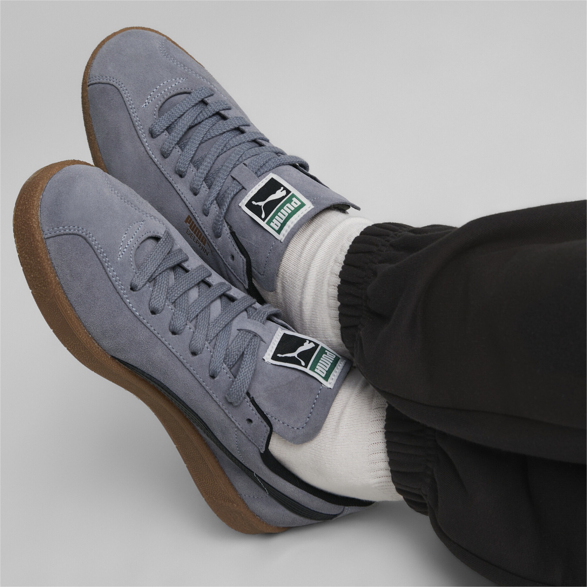 PUMA Sneaker »Delphin Sneakers Herren«