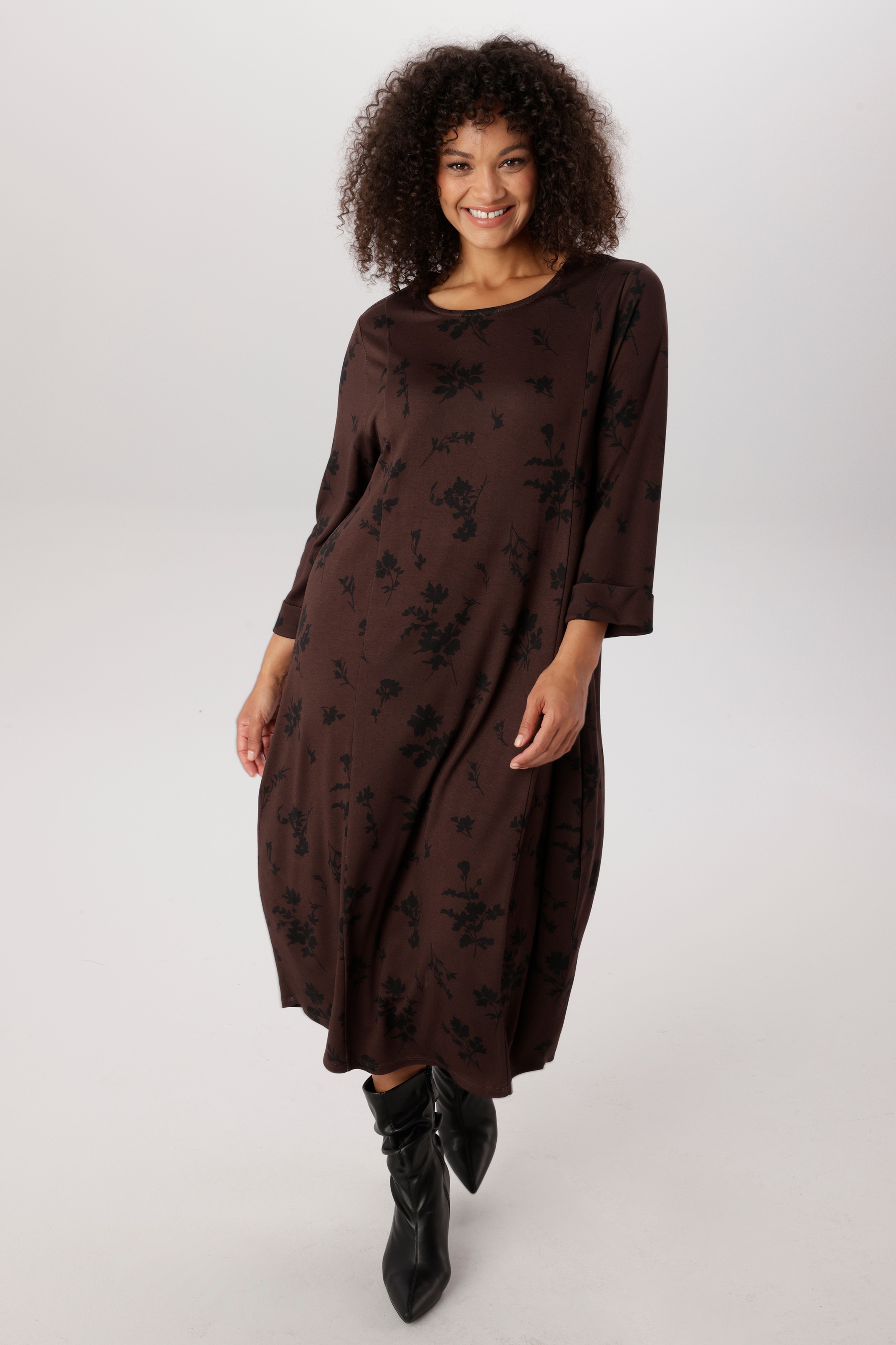 Aniston PLUS Jerseykleid mit denzenten Blumen bedruckt - NEUE KOLLEKTION