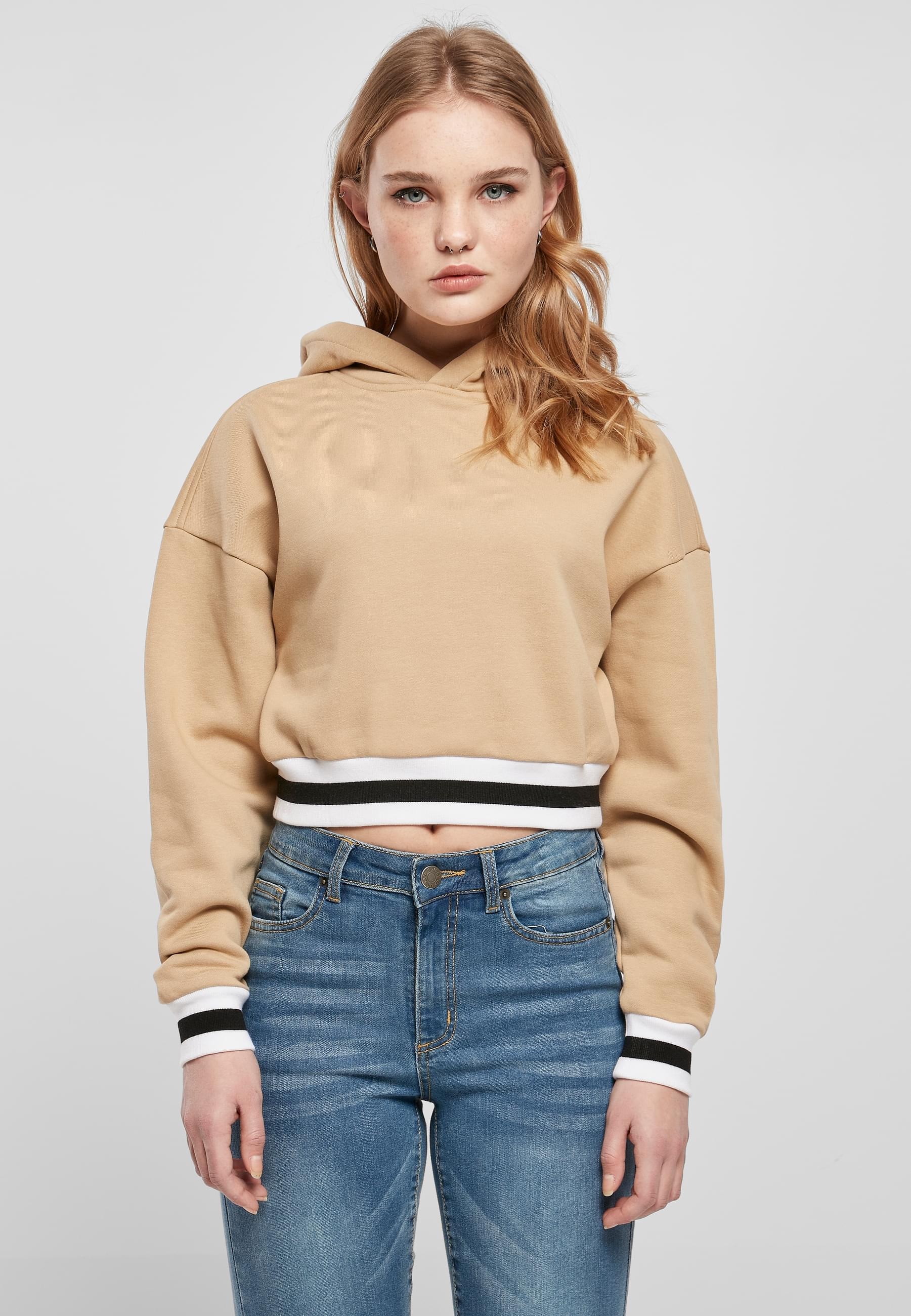 URBAN CLASSICS Kapuzenpullover »Urban Classics Damen Ladies Short College Hoody«, (1 tlg.)