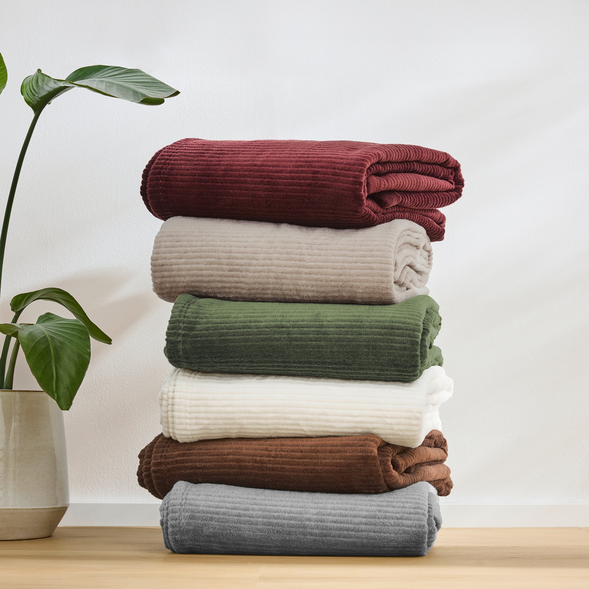 IBENA Wohndecke »Wohndecke Cordoba«, Mit trendiger Cord-Struktur