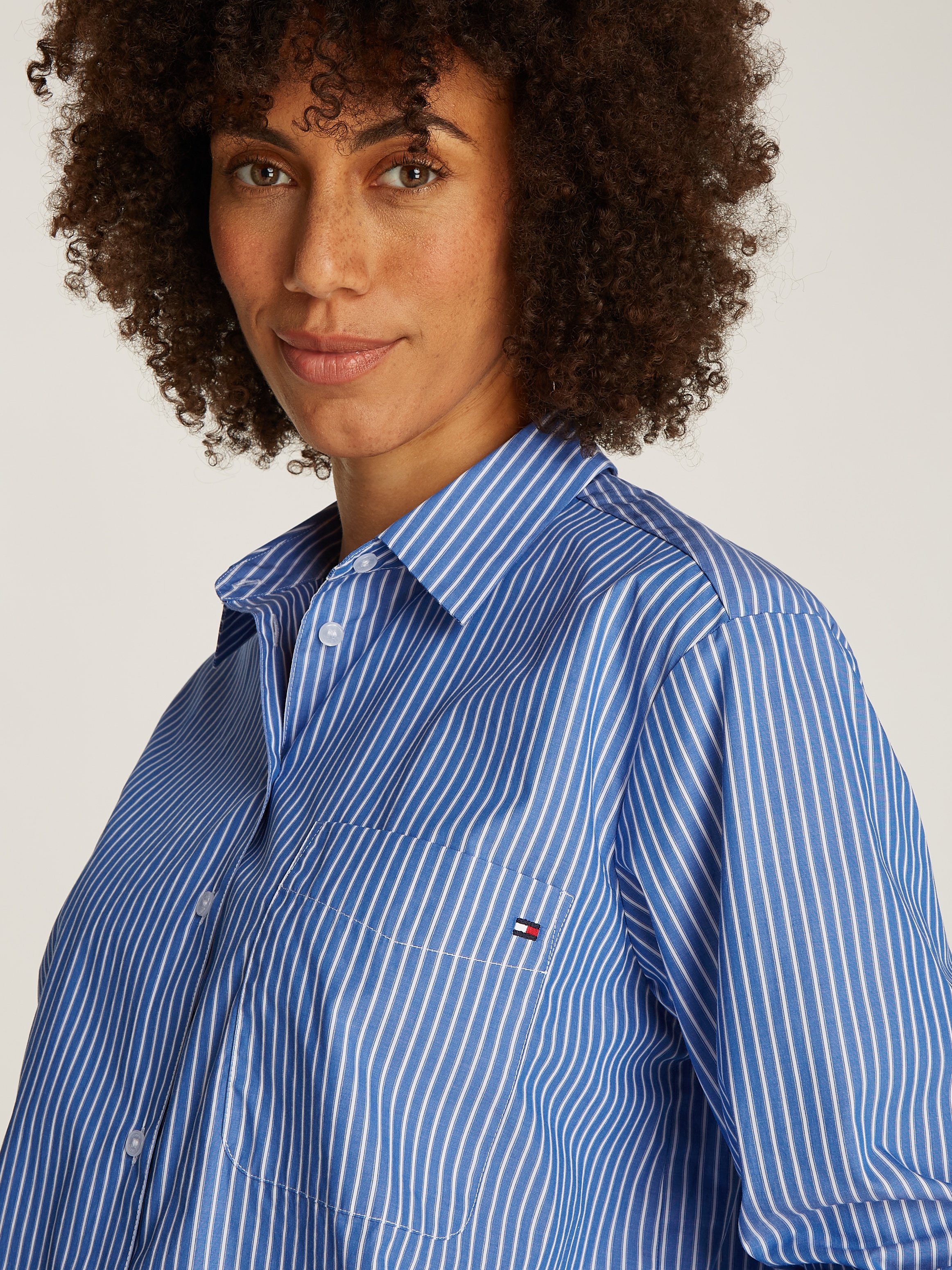 Tommy Hilfiger Hemdbluse »ESS POPLIN EASY FIT SHIRT«