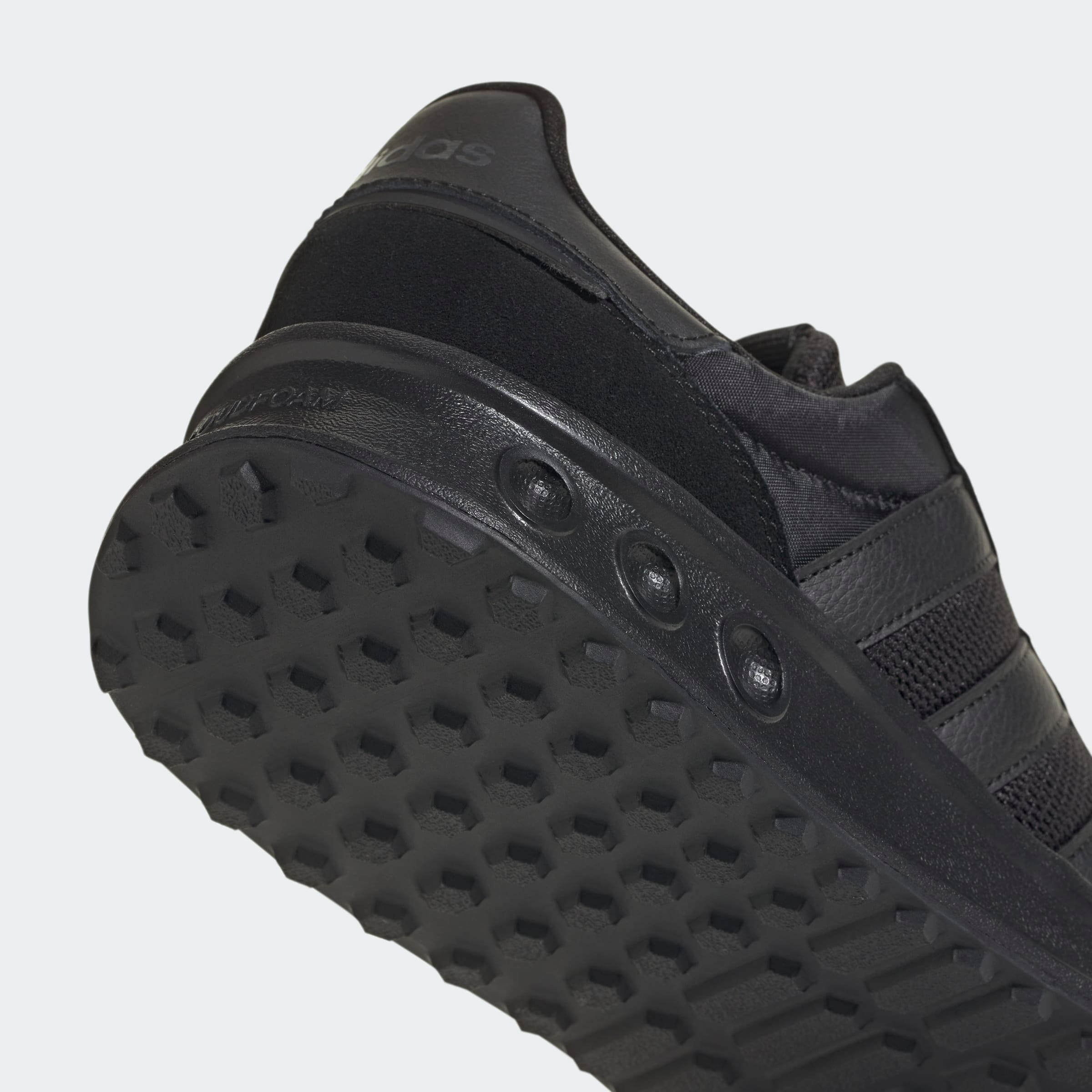 adidas Sportswear Sneaker »RUN 84«, inspiriert vom Design des adidas LA Trainer