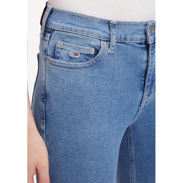 Tommy Jeans Skinny-fit-Jeans »Nora«, mit Tommy Jeans Label-Badge & Passe  hinten für bestellen | BAUR