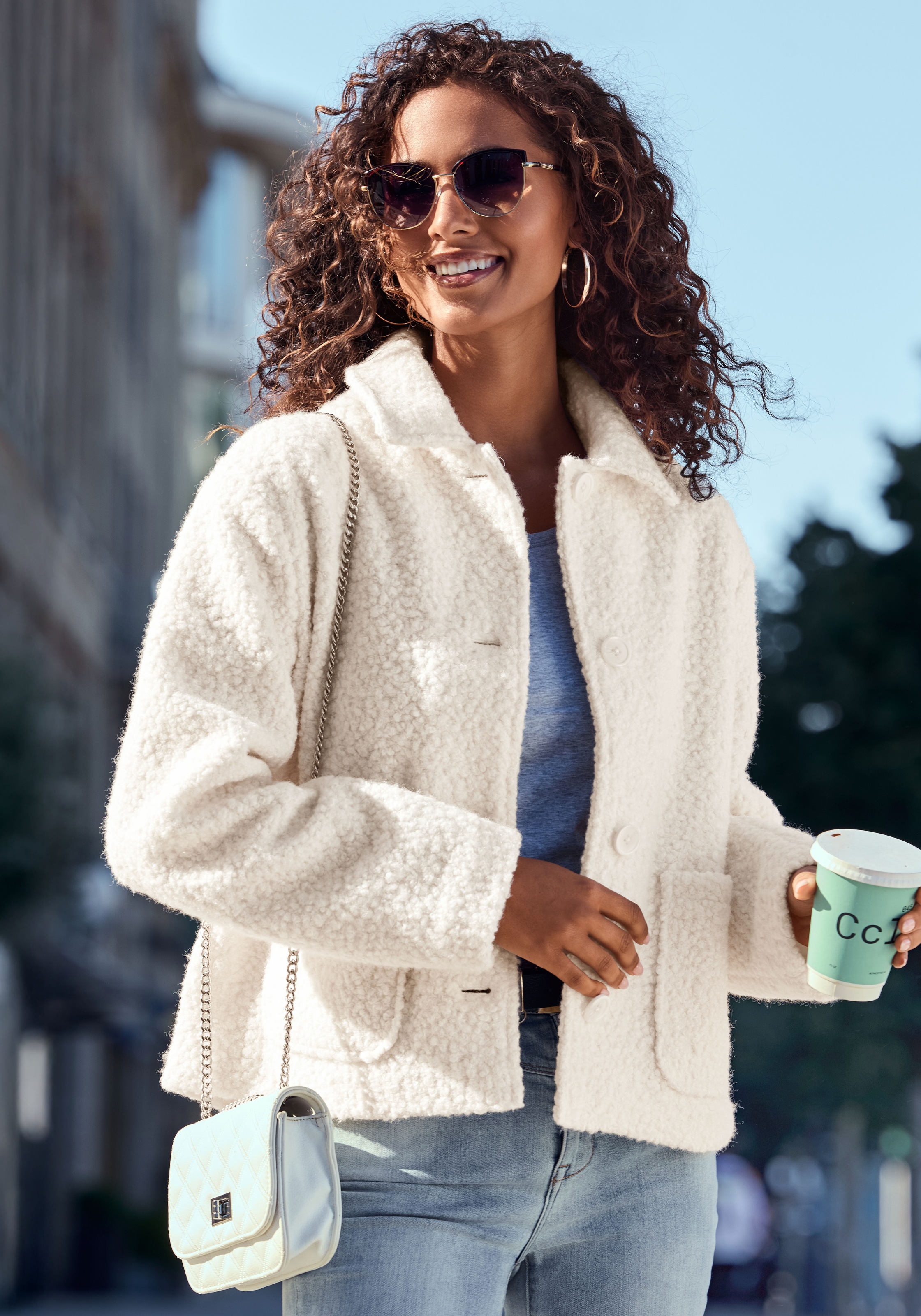 LASCANA Bouclèjacke in kurzer Form