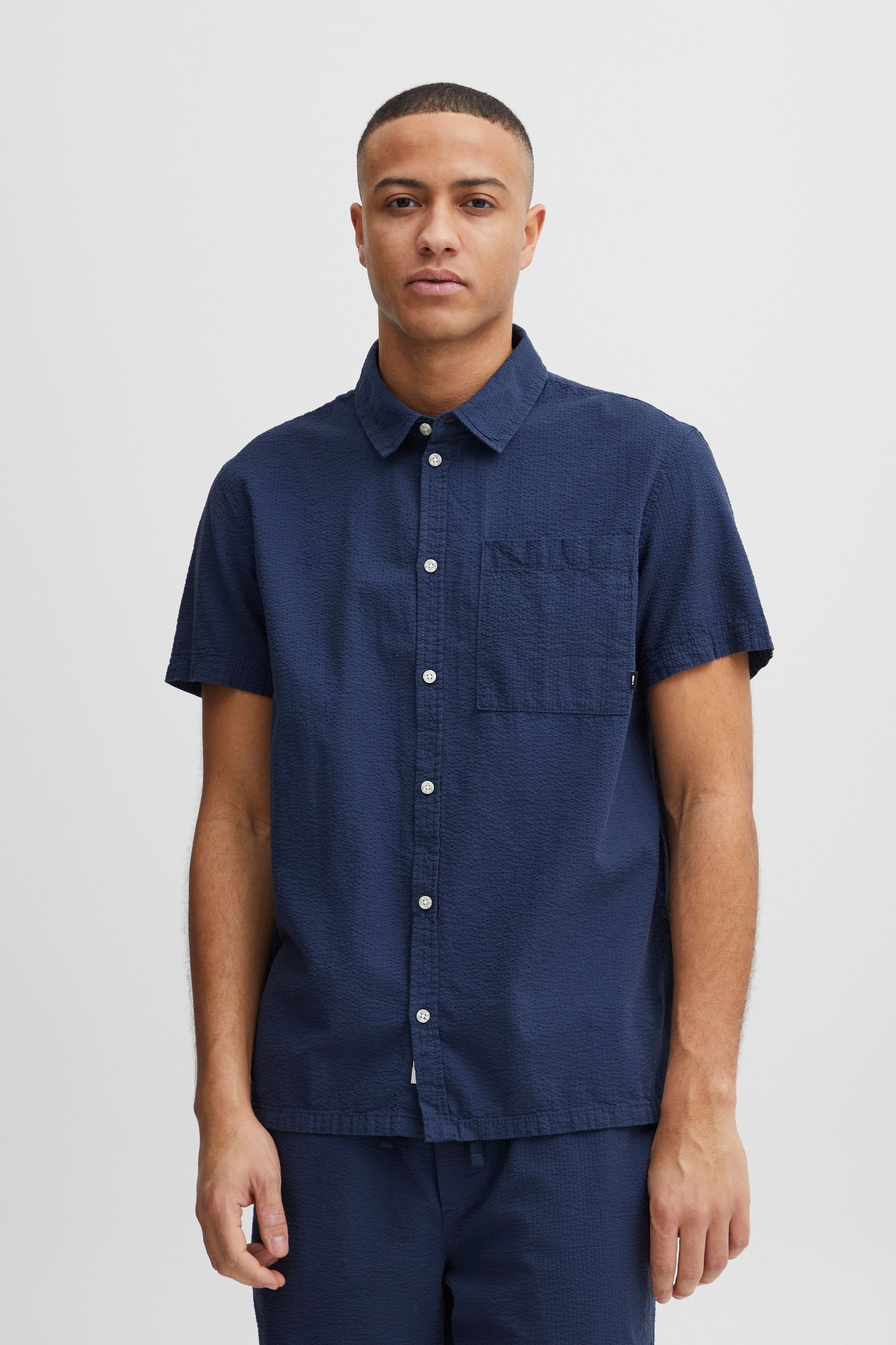 !solid Kurzarmshirt SOLID "Kurzarmhemd SDFrevne", Herren, Gr. S, blau (insignia blau), Obermaterial: 100% Baumwolle CO., Hemden 2