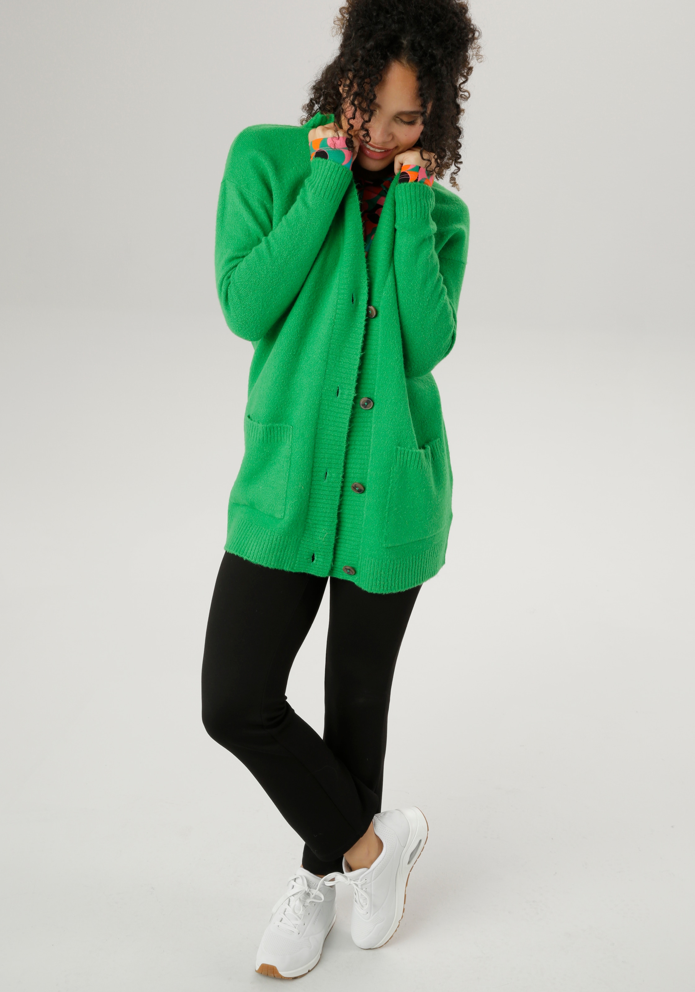 Taschen mit SELECTED BAUR Aniston | aufgesetzen Longstrickjacke, kaufen für