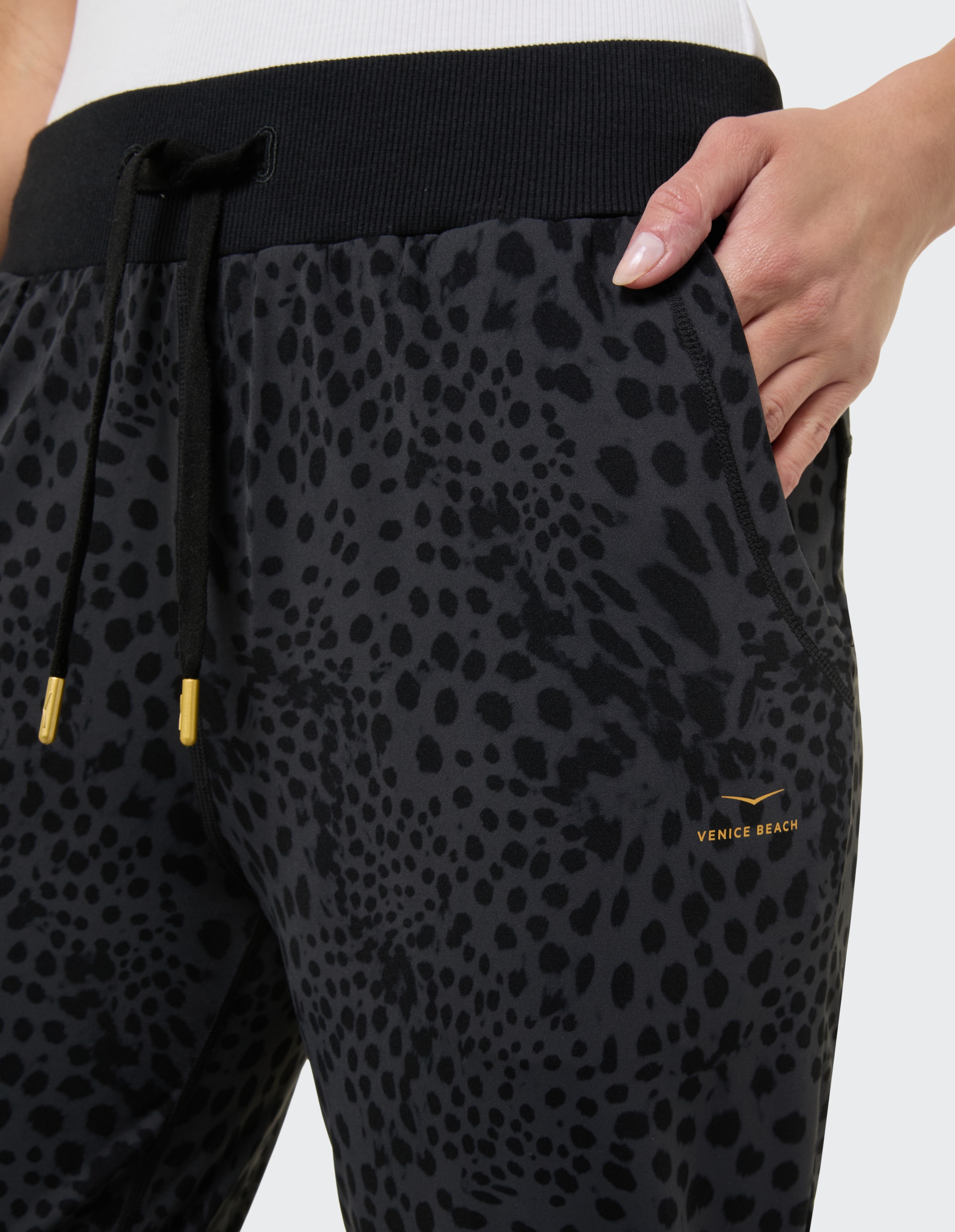 Venice Beach Jogginghose »D JOGGINGHOSE NINA«  lange Hose, lässige Silhouette, mit Futter aus Baumwolle und Elasthan
