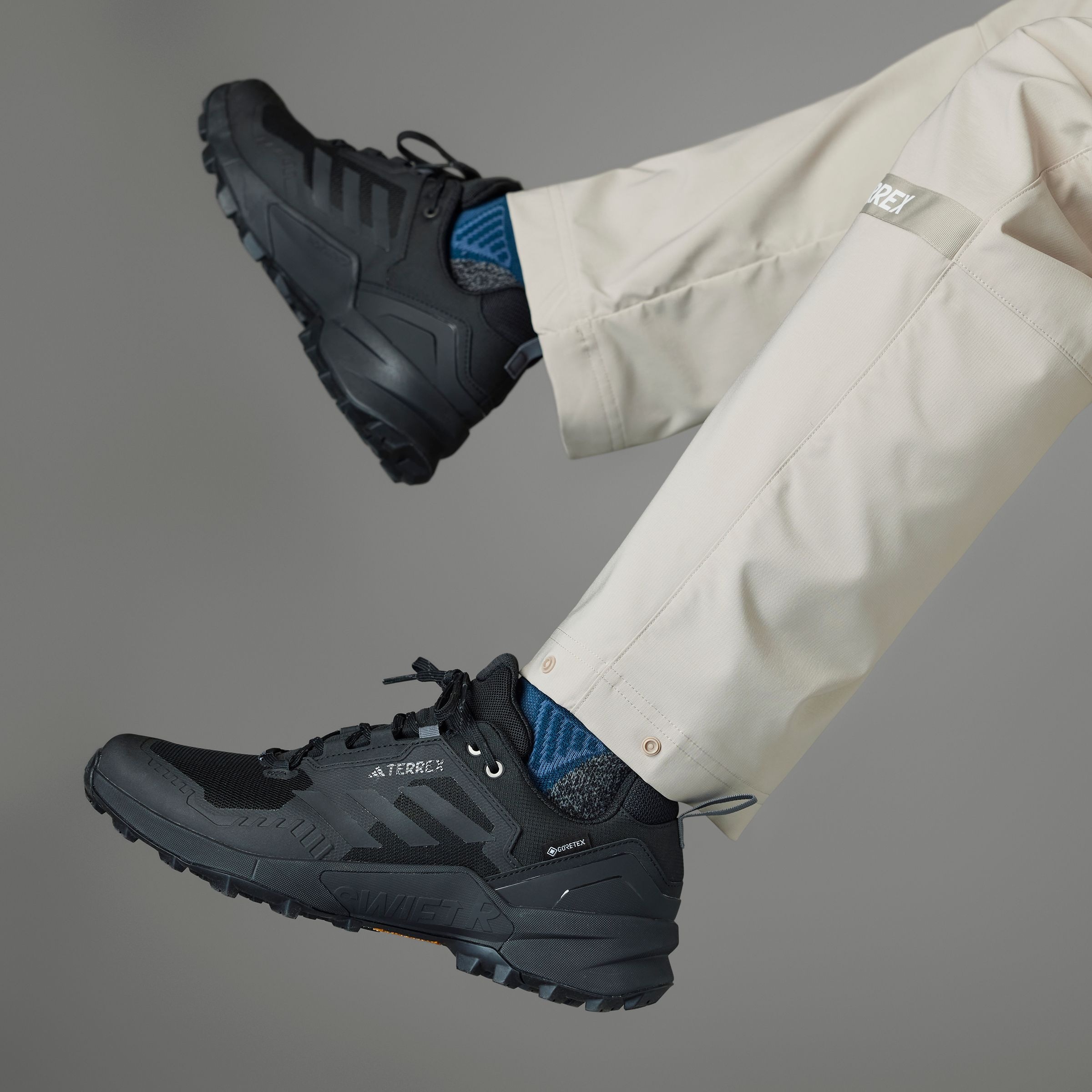 adidas TERREX Wanderschuh »TERREX SWIFT R3 GORE-TEX«, wasserdicht