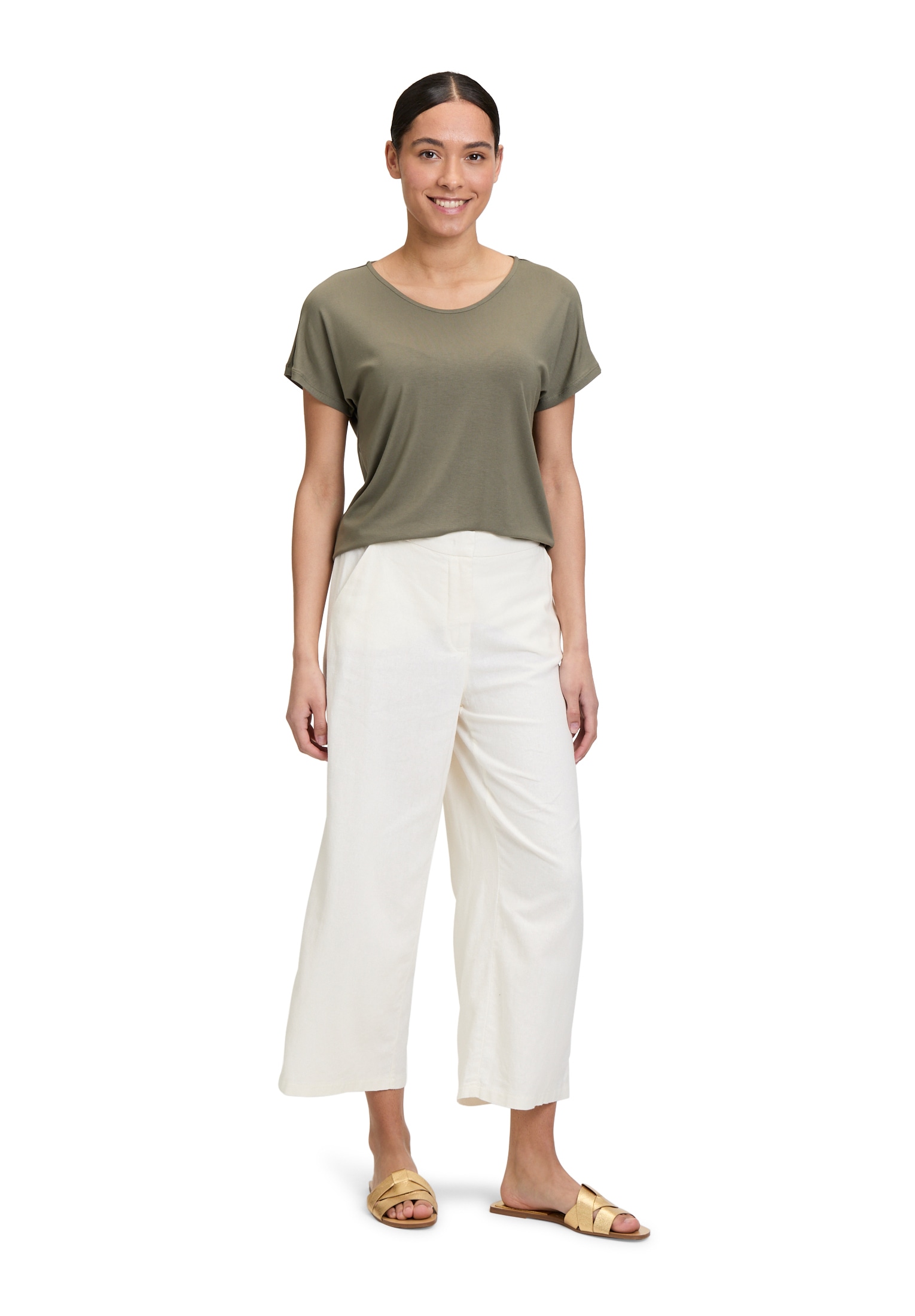 Betty Barclay Kurzarmshirt »Damen Casual-Shirt mit V-Ausschnitt« 1 Stk. tlg. Form