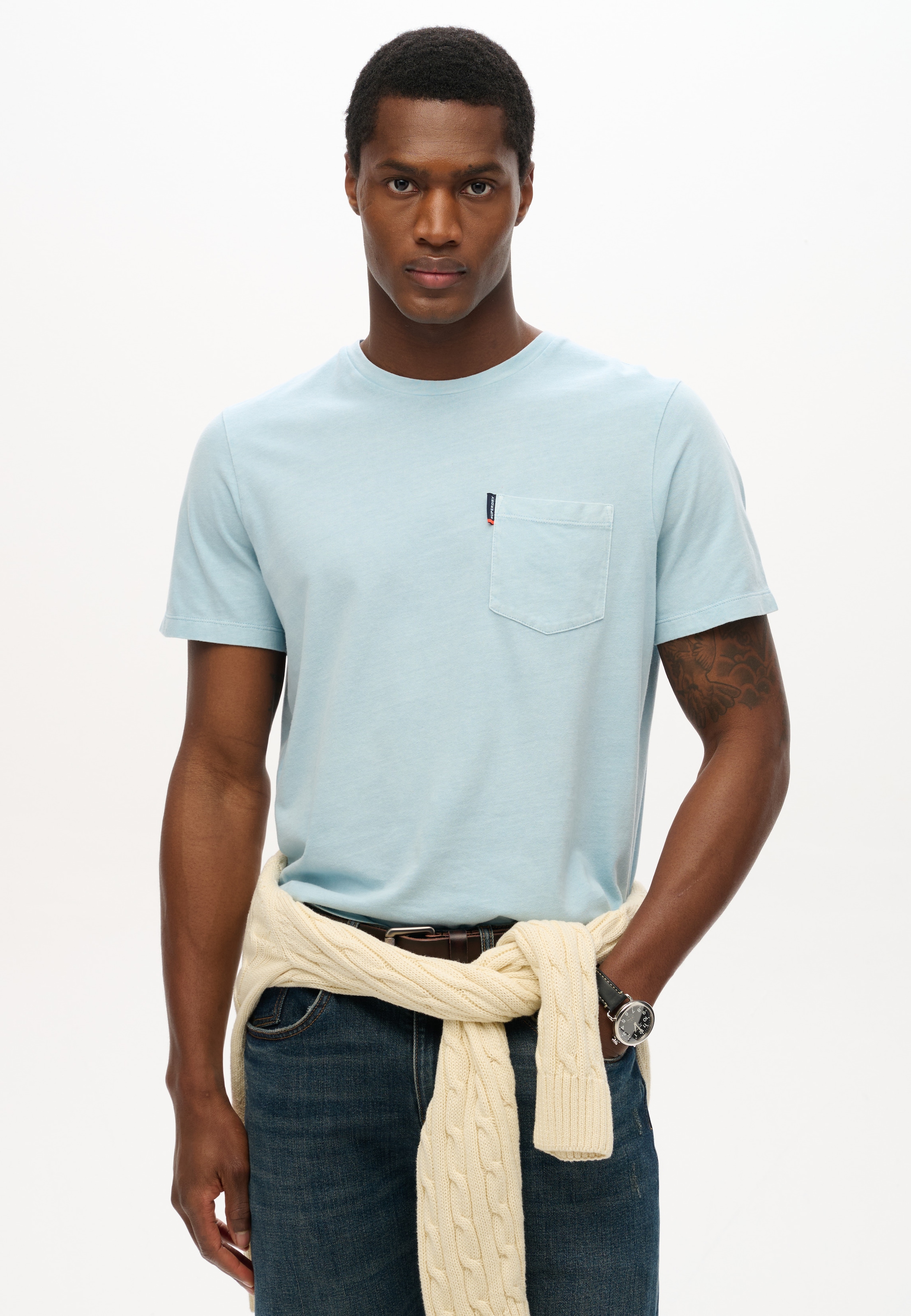 Superdry Rundhalsshirt "CLASSIC ESSENTIAL POCKET TEE", mit stylischer, aufg günstig online kaufen