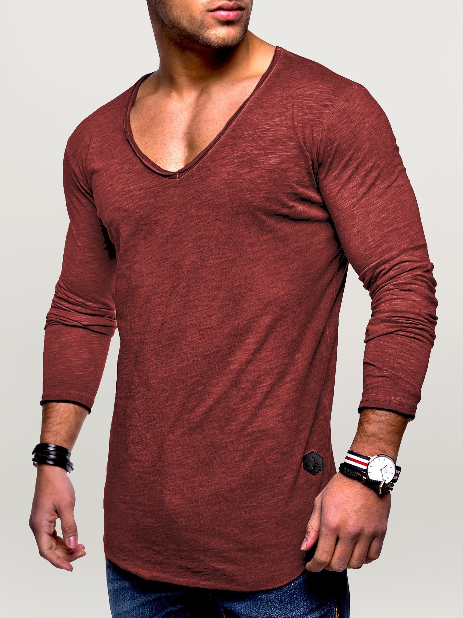 behype Langarmshirt »NUKE L/S«, mit V-Ausschnitt