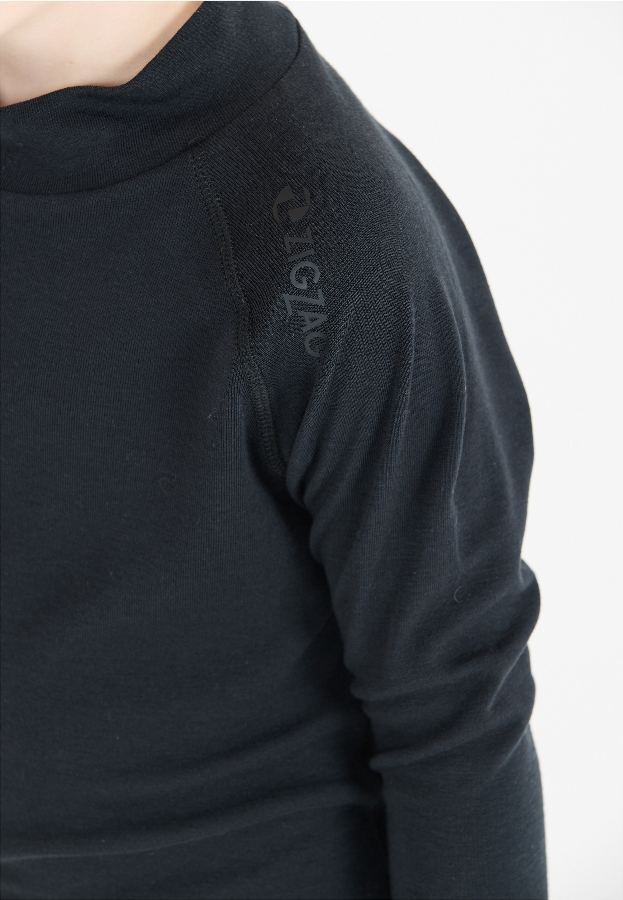 ZIGZAG Funktionsshirt »Funktionswäsche-Set Panda«, (1 tlg.), mit hohem Tragekomfort