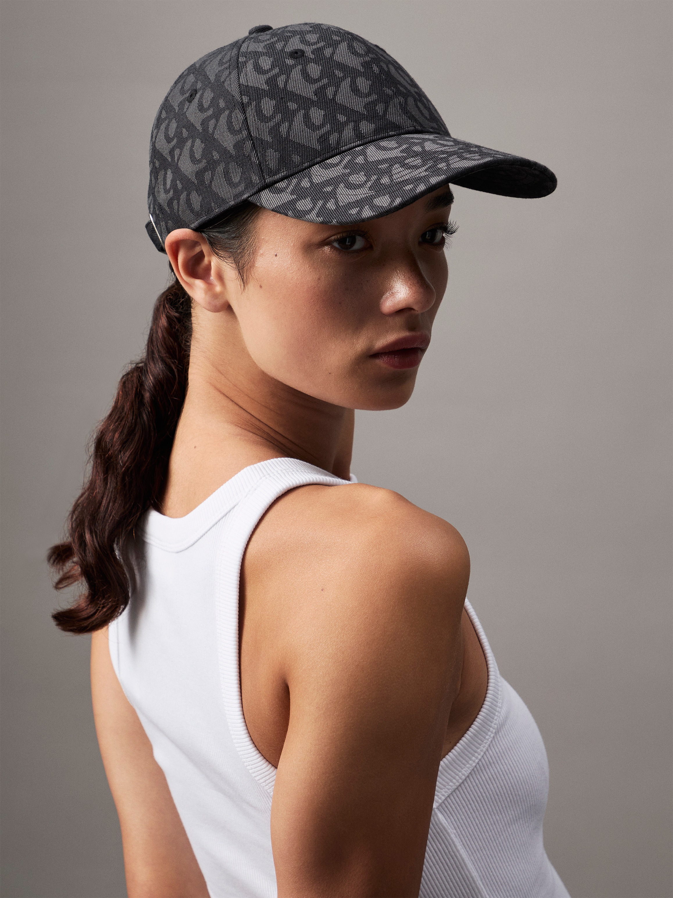 Calvin Klein Jeans Baseball Cap »LOGO JACQUARD CAP« mit Logo-Jacquardmuster