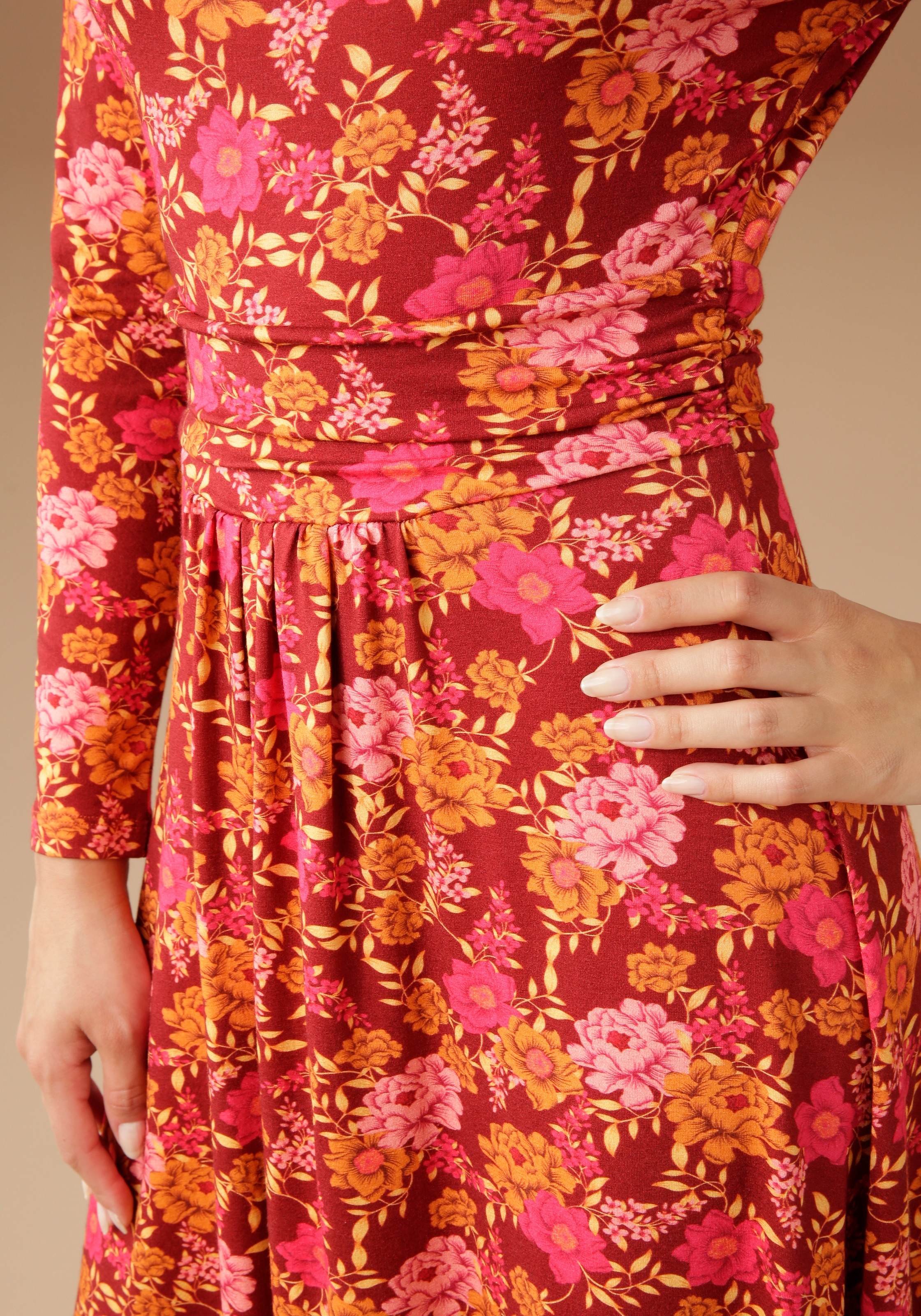 mit CASUAL BAUR Blumendruck Aniston Jerseykleid, kaufen online romantischem |