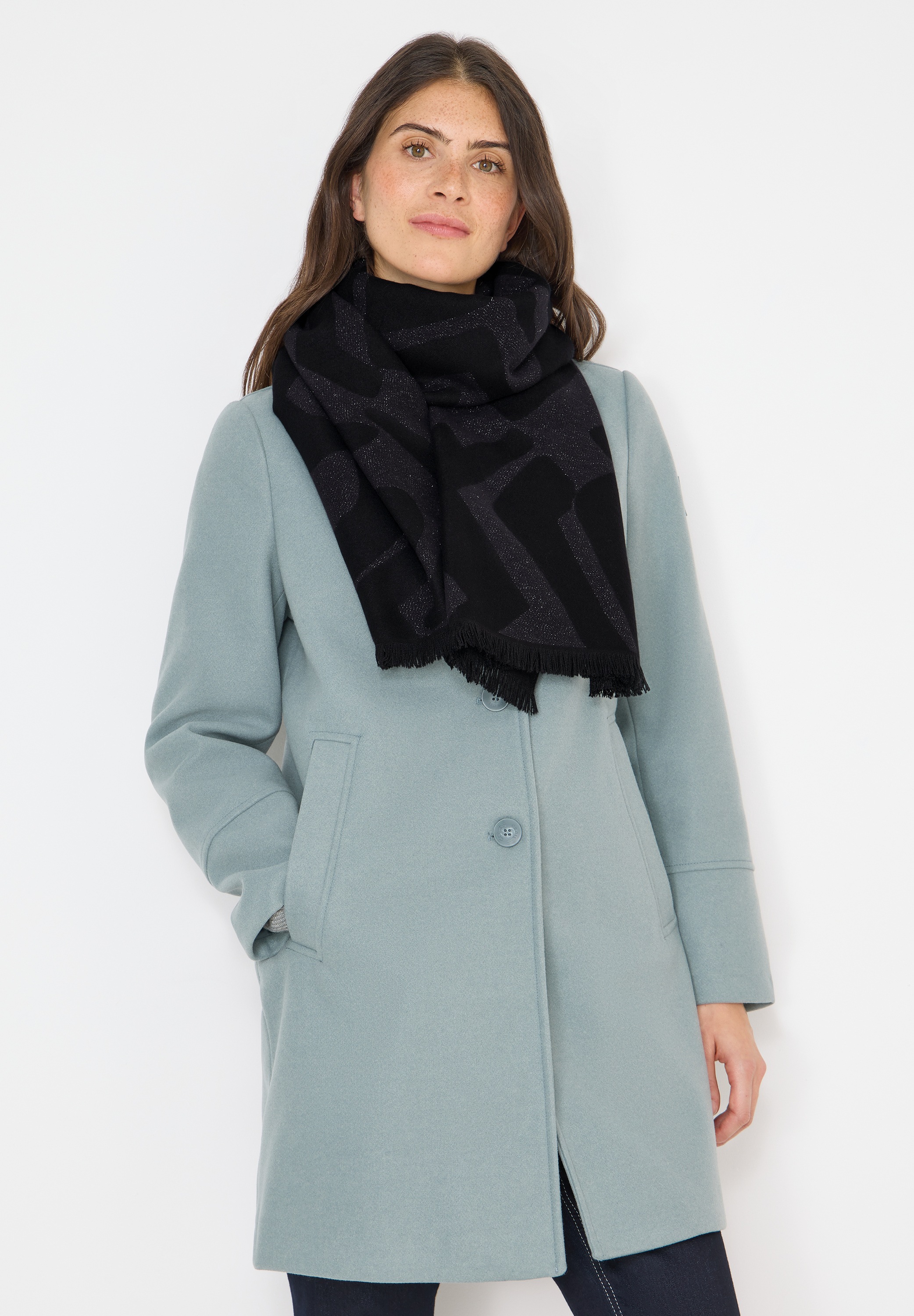 Cecil Schal mit dekorativen Glitzer-Fäden