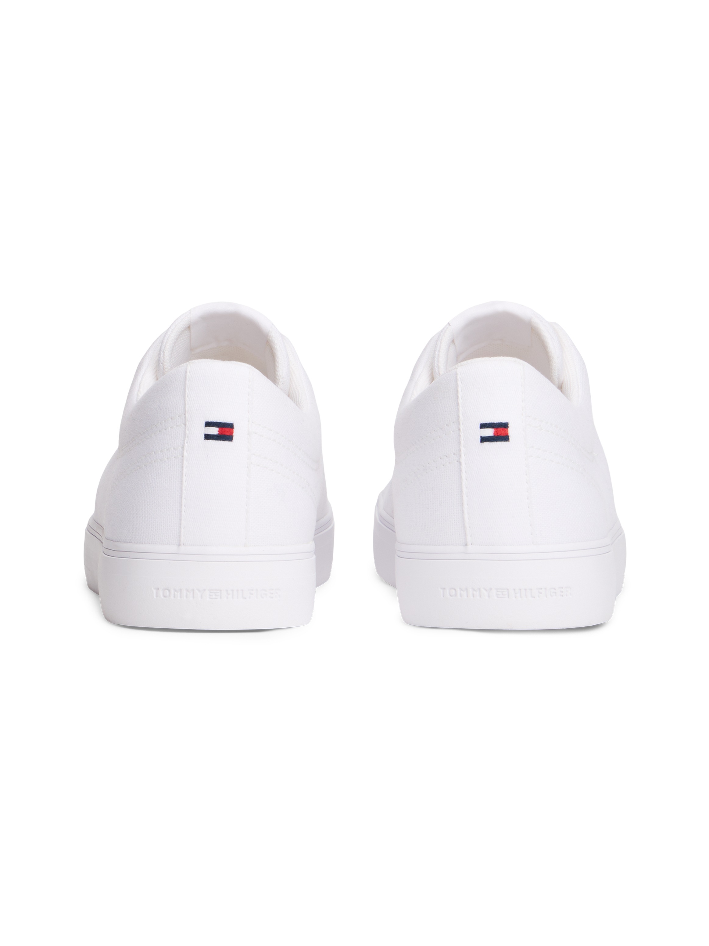 Tommy Hilfiger Sneaker »HARLEM CORE II CVS«  Freizeitschuh, Halbschuh, Schnürer mit Logo-Aufnäher an der Schuhzunge