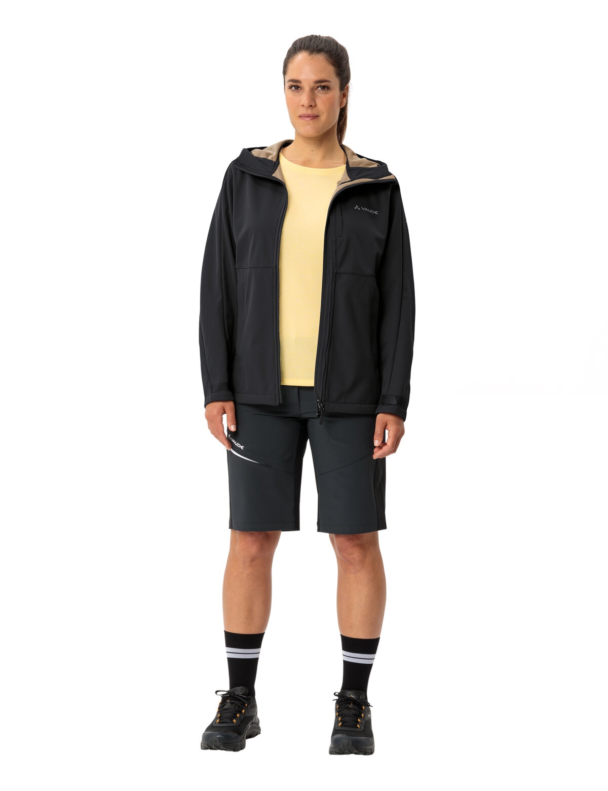 VAUDE Softshelljacke »WOMEN'S ALL YEAR ELOPE SOFTSHELL JACKET II«, (1 St.), Winddicht