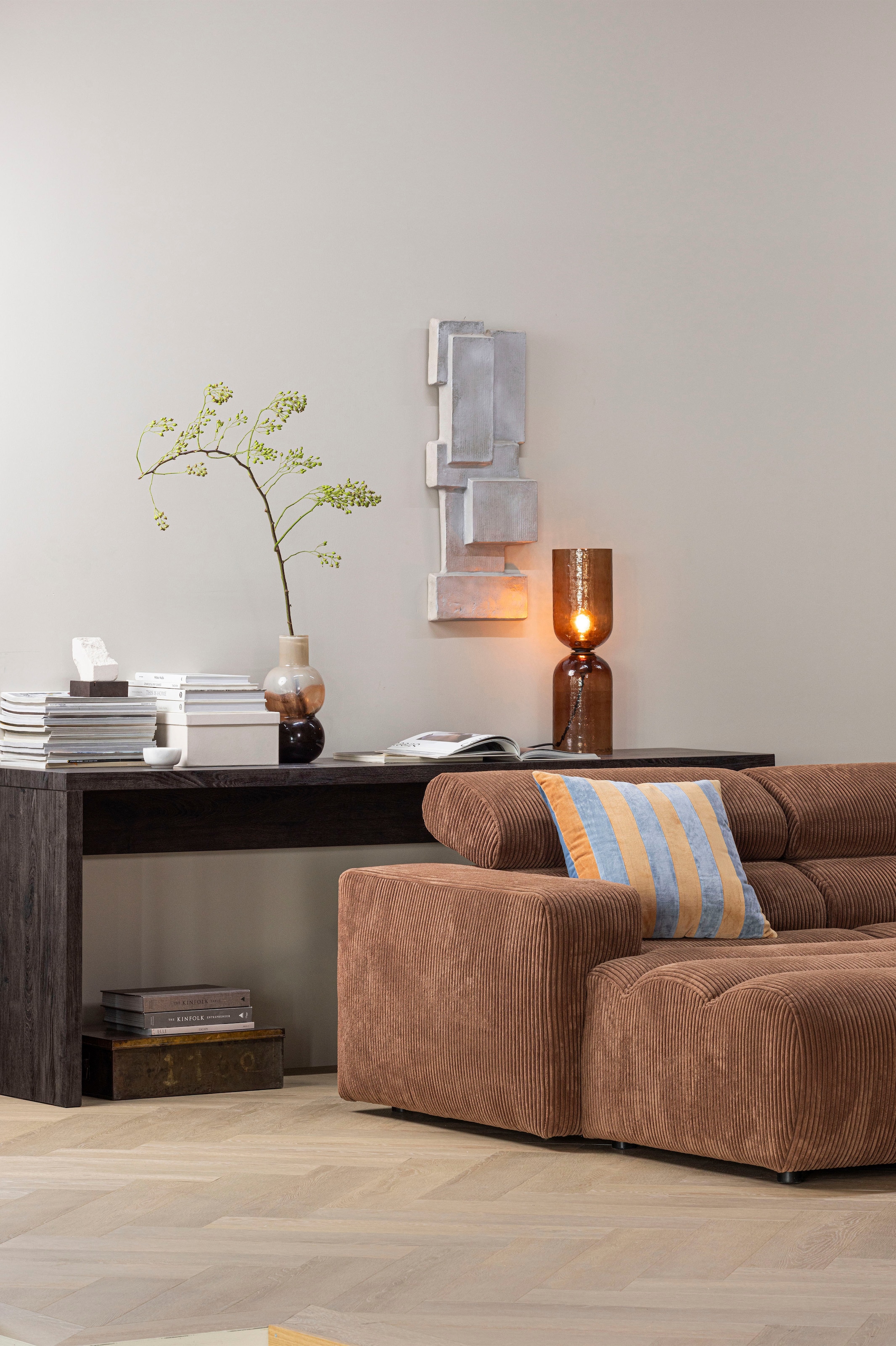 WOOOD Couchtisch »Maan MDF mit sichtbarer Holzmaserung, B 200 x T 45 x H 76 cm« Vollständig montiert geliefert, pflegeleicht, sichtbare Maserung