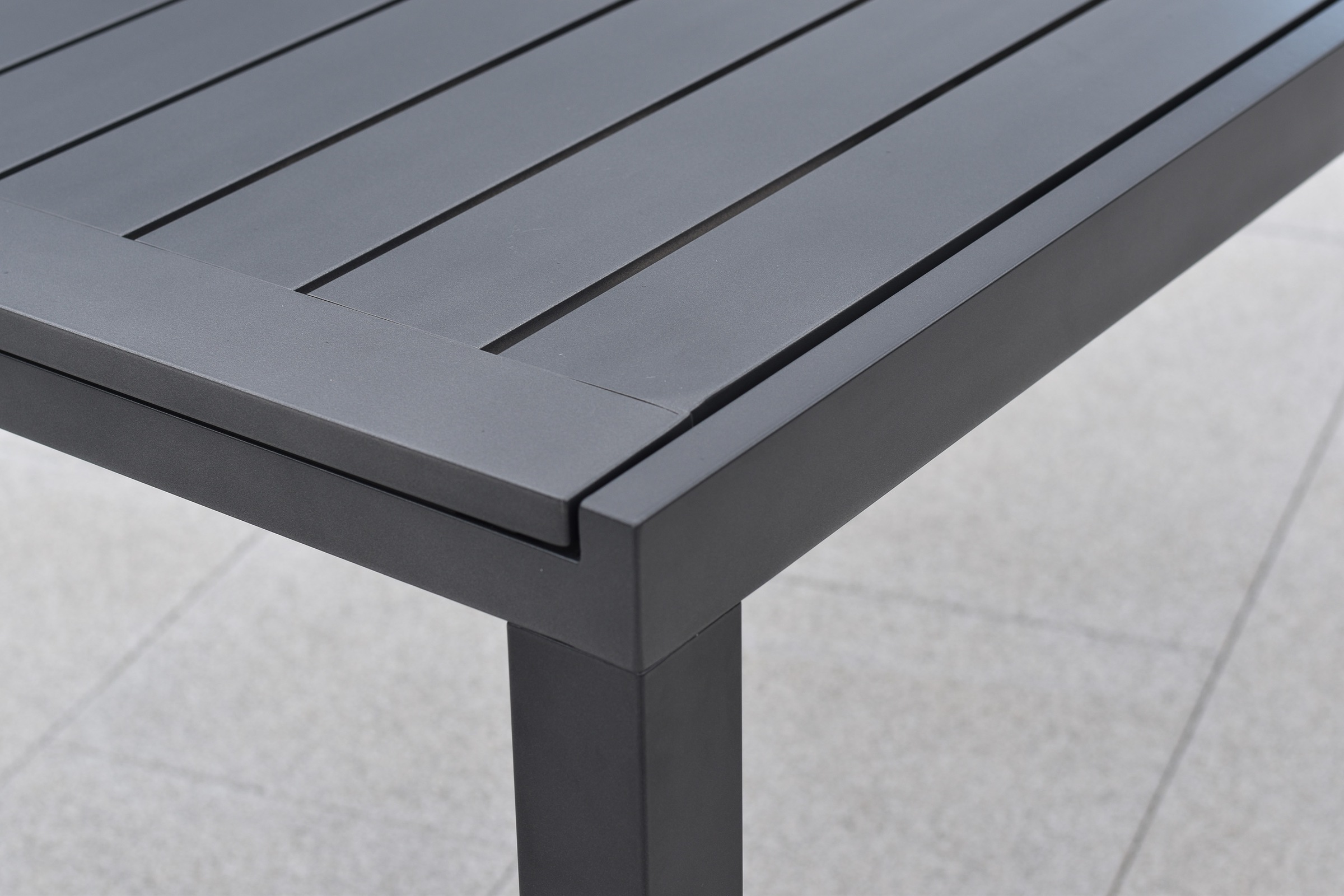 MERXX Garten-Essgruppe »Taviano« Set, 5 tlg. inkl. 4 Klappsessel, 1 Ausziehtisch