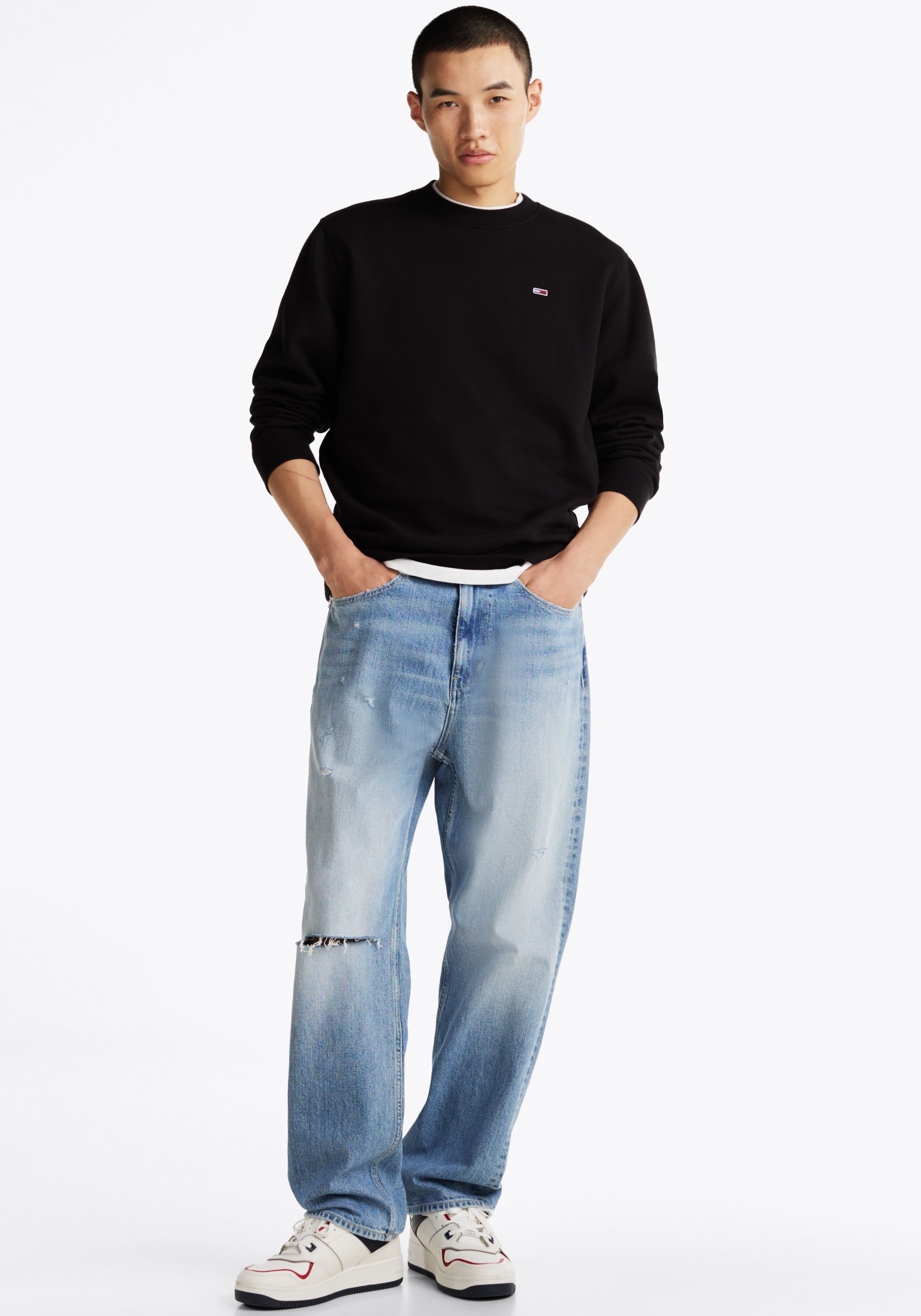 Thumbnail - Tommy Jeans "TJM REGULAR FLAG CREW NECK", Mit besticktem Markenlogo auf Brusthöhe