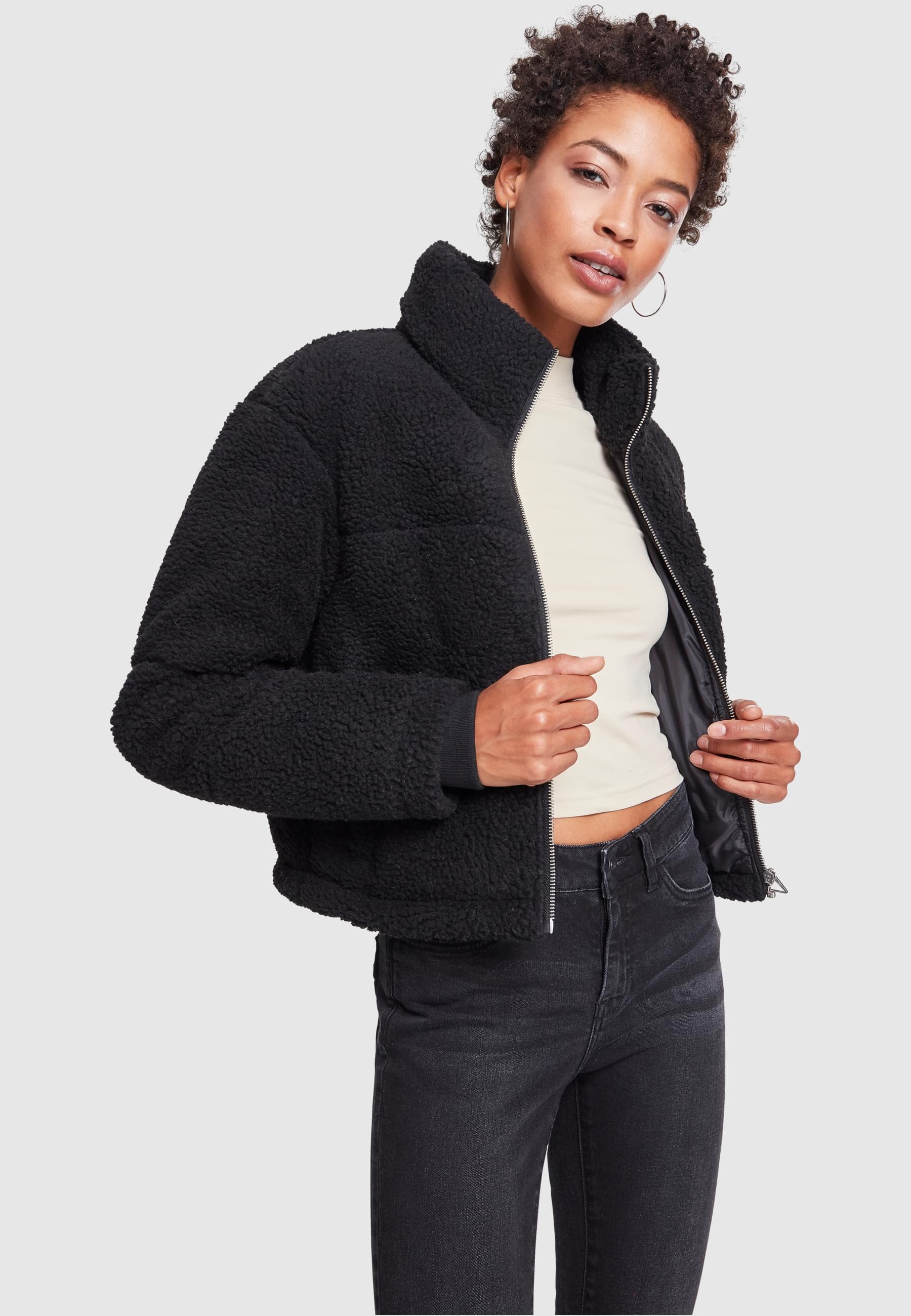 URBAN CLASSICS Winterjacke »Urban Classics Damen Ladies Boxy Sherpa Puffer Jacket«, (1 St.), ohne Kapuze