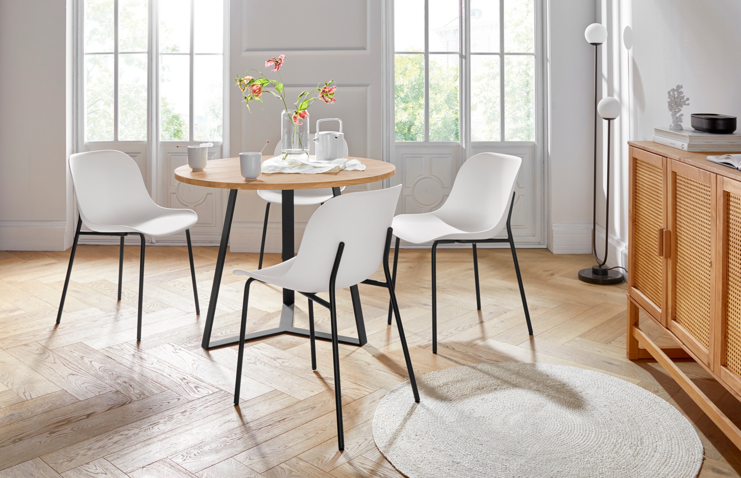 andas Esstisch "Taran" Gesamtmaße D/H: 100/75cm, aus Massivholz günstig online kaufen