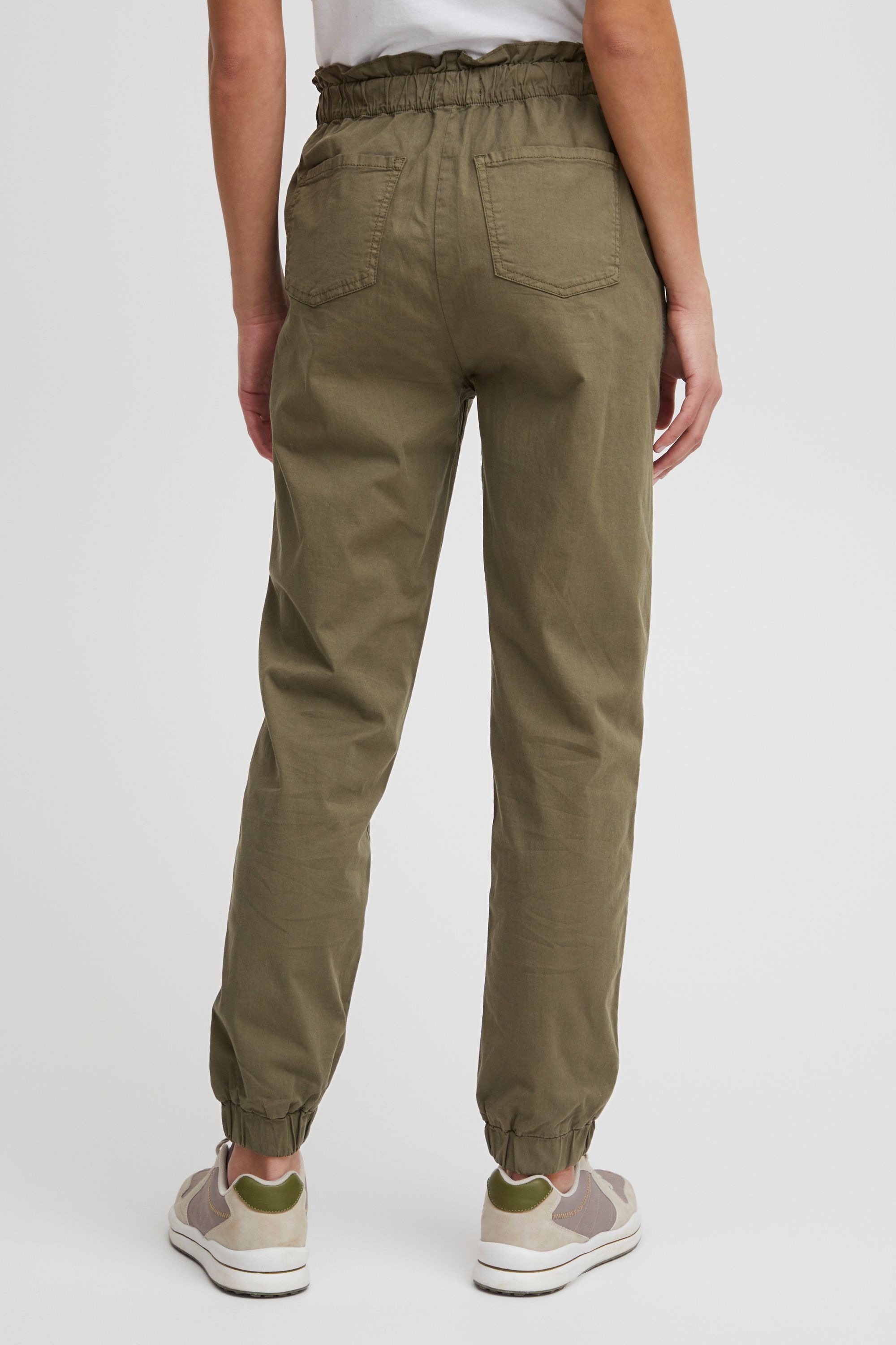 Stoffhose OXMO "Stoffhose OXCobie", Damen, Gr. M, N-Gr, grün (ivy grün), Obermaterial: 98% Baumwolle CO. 2% Elasthan EL., Hosen Stoffhose 3
