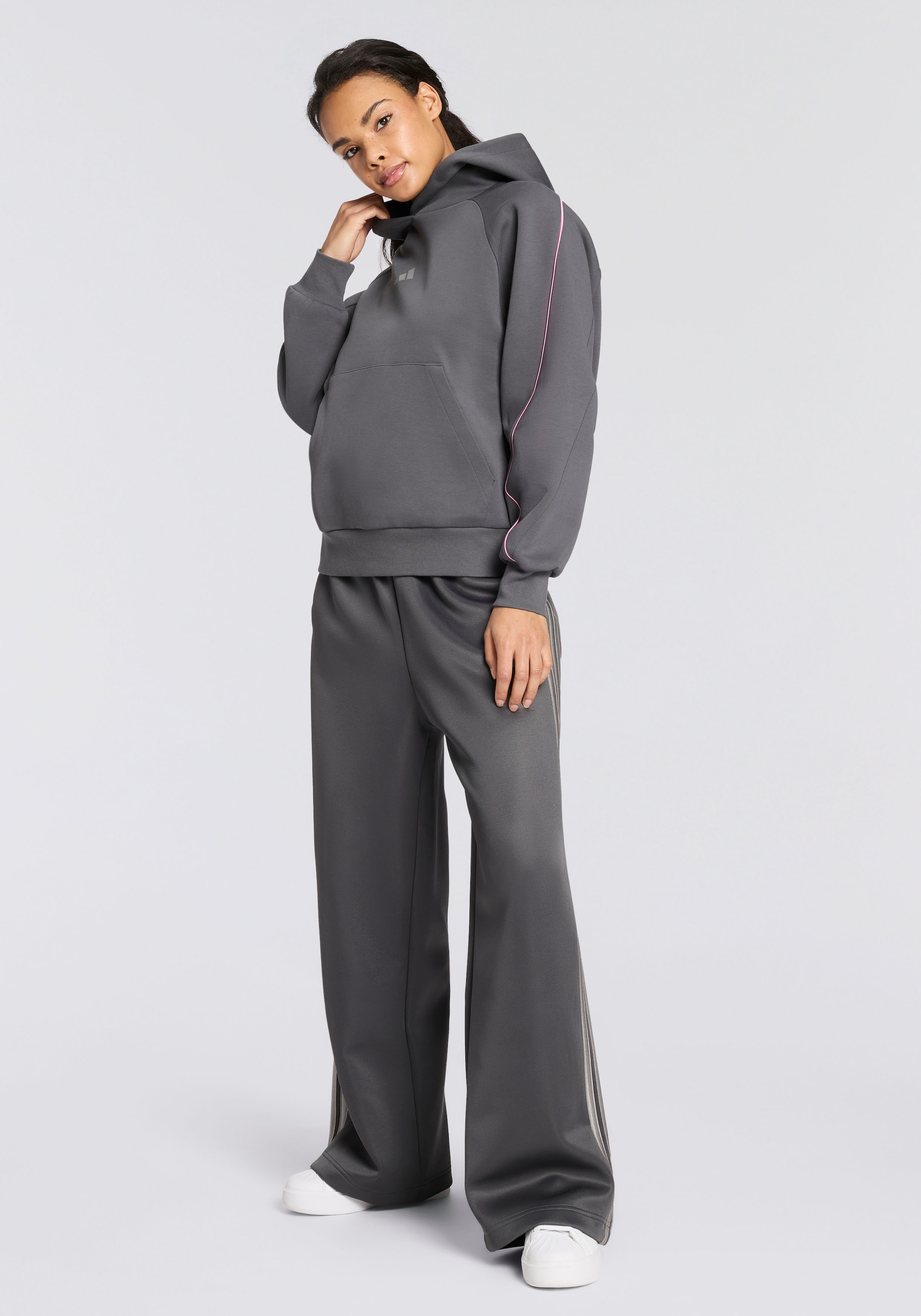 adidas Sportswear Kapuzensweatshirt »W STADIUM HD«
