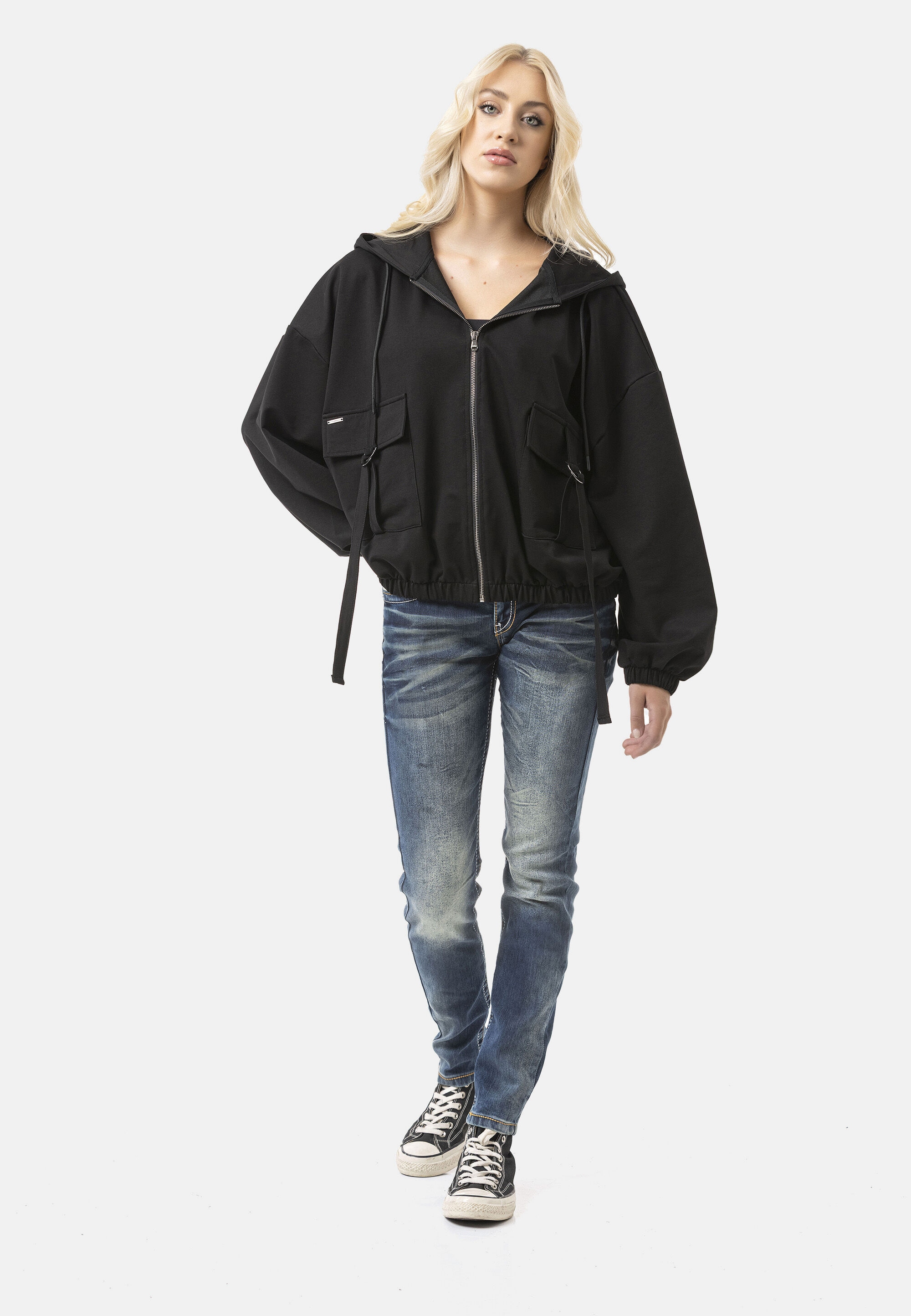 Cipo & Baxx Sweatjacke »WL368« 1 tlg. oversized Schnitt, Kapuze mit Kordelzug
