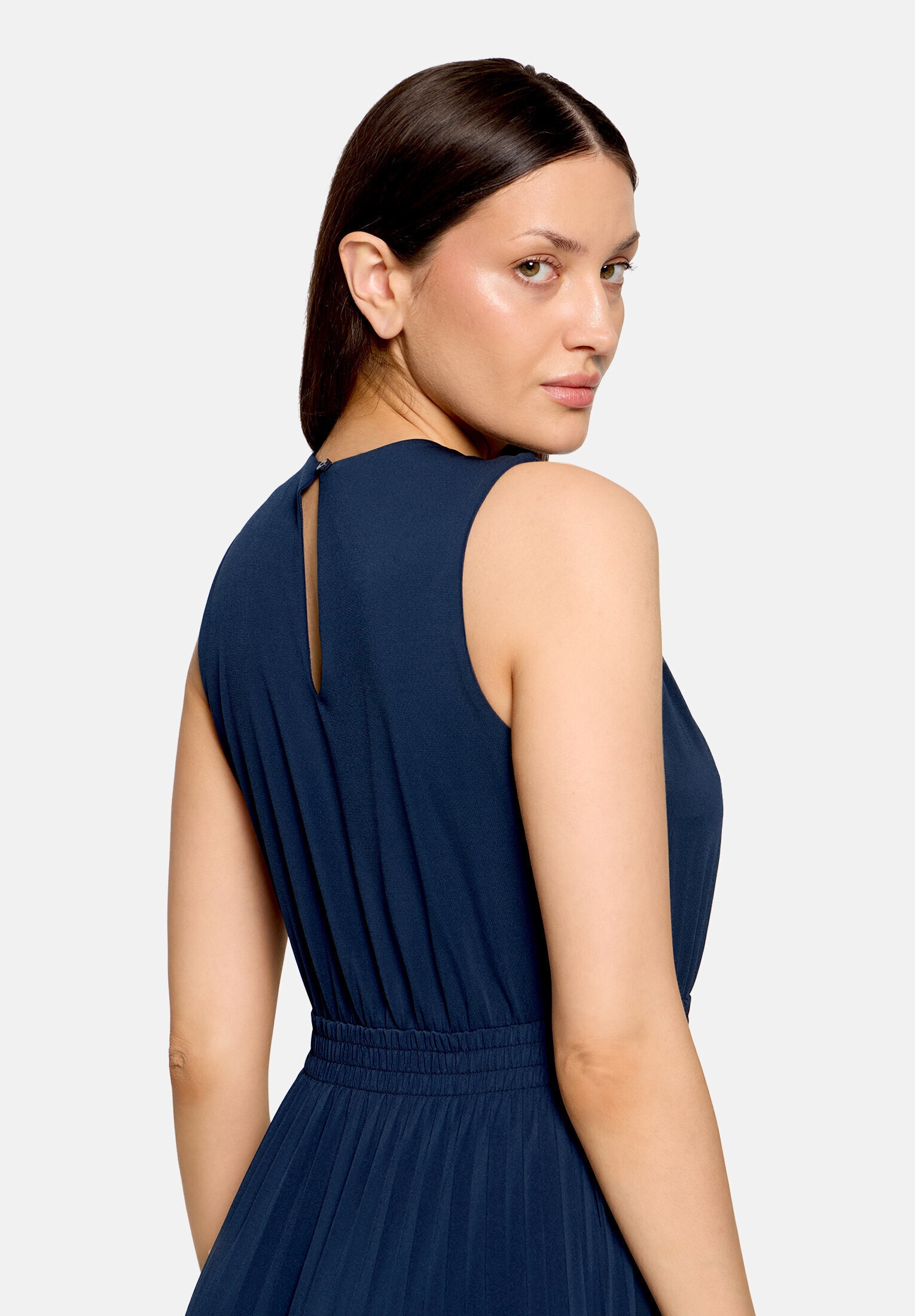 Betty&Co Plisseekleid »Damen ohne Arm« Ohne Tasche Plissee