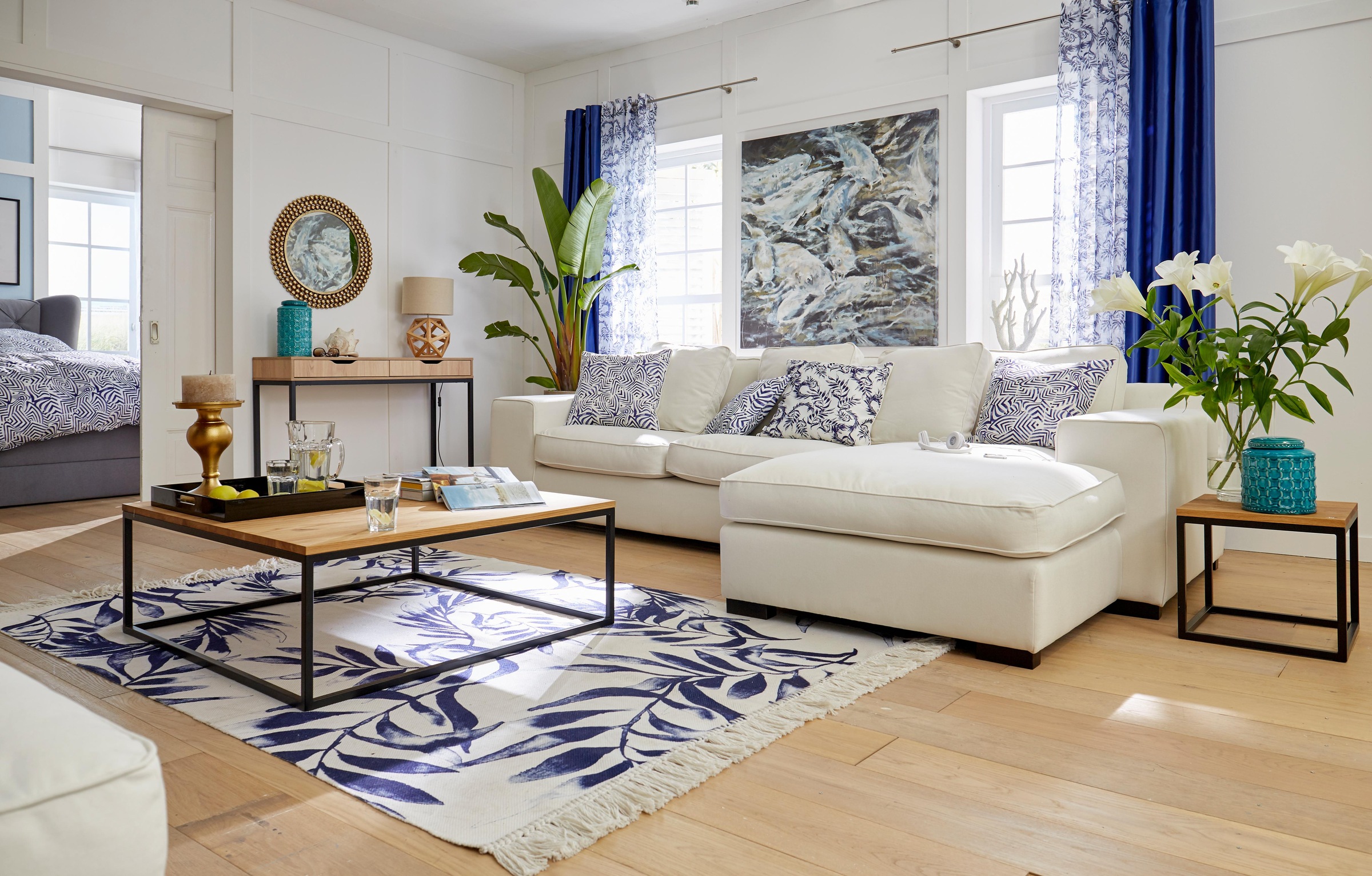 Home affaire Couchtisch "Voorst" aus massiver Eiche und Metallgestell günstig online kaufen