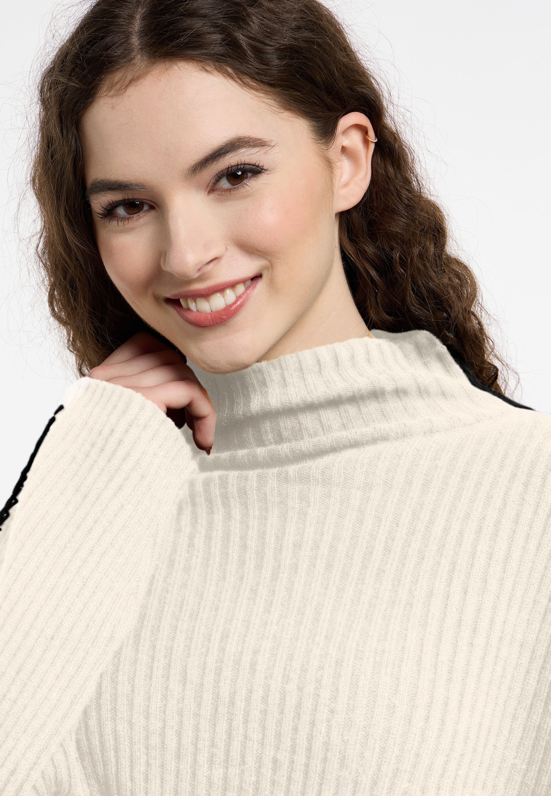 Frieda & Freddies Strickpullover »Pullover«, mit Farb- und Materialkombination
