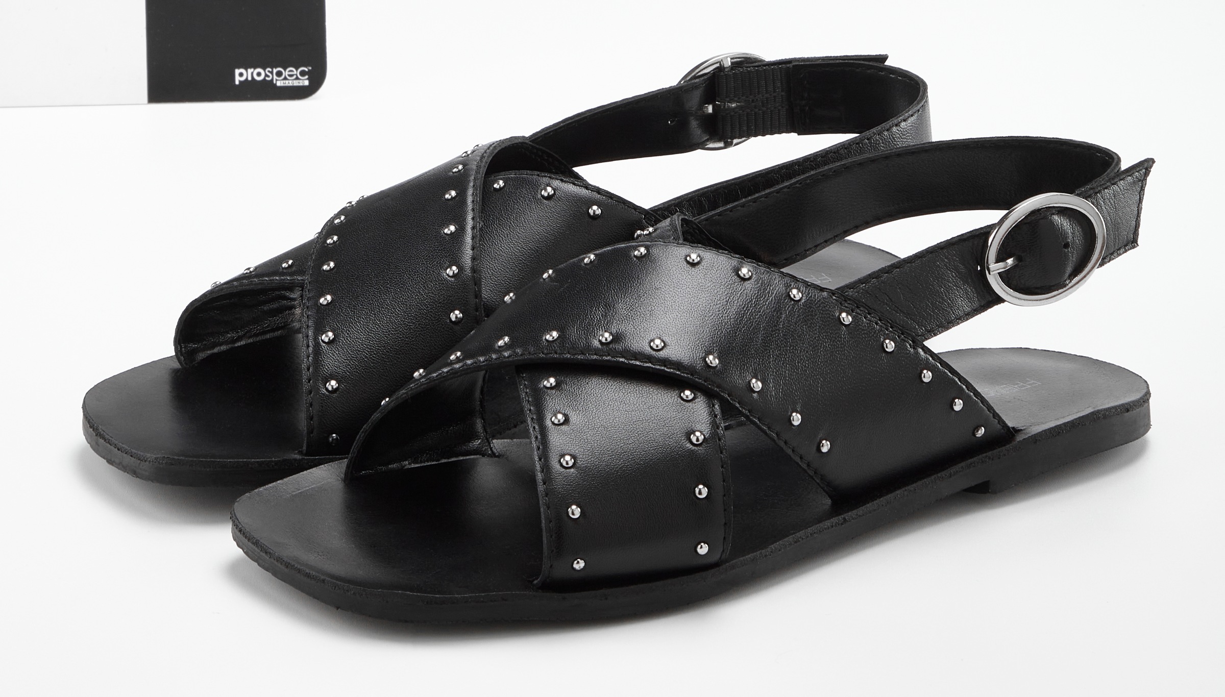 French Connection Sandale »Sandalette, Pantolette,«  Mule, offener Schuh mit Nietenbesatz VEGAN