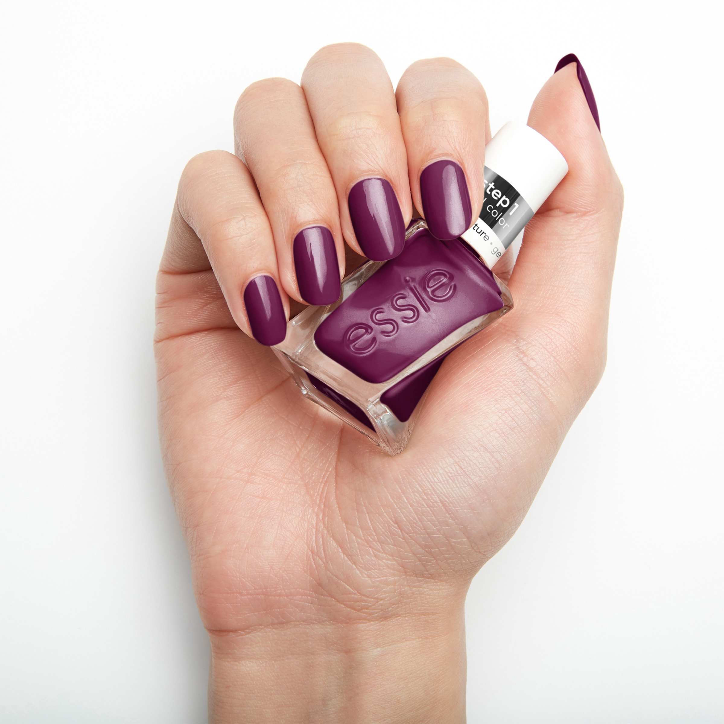 essie Nagellack »Essie Nagellack gel couture«, mit natürlichen Inhaltsstoffen