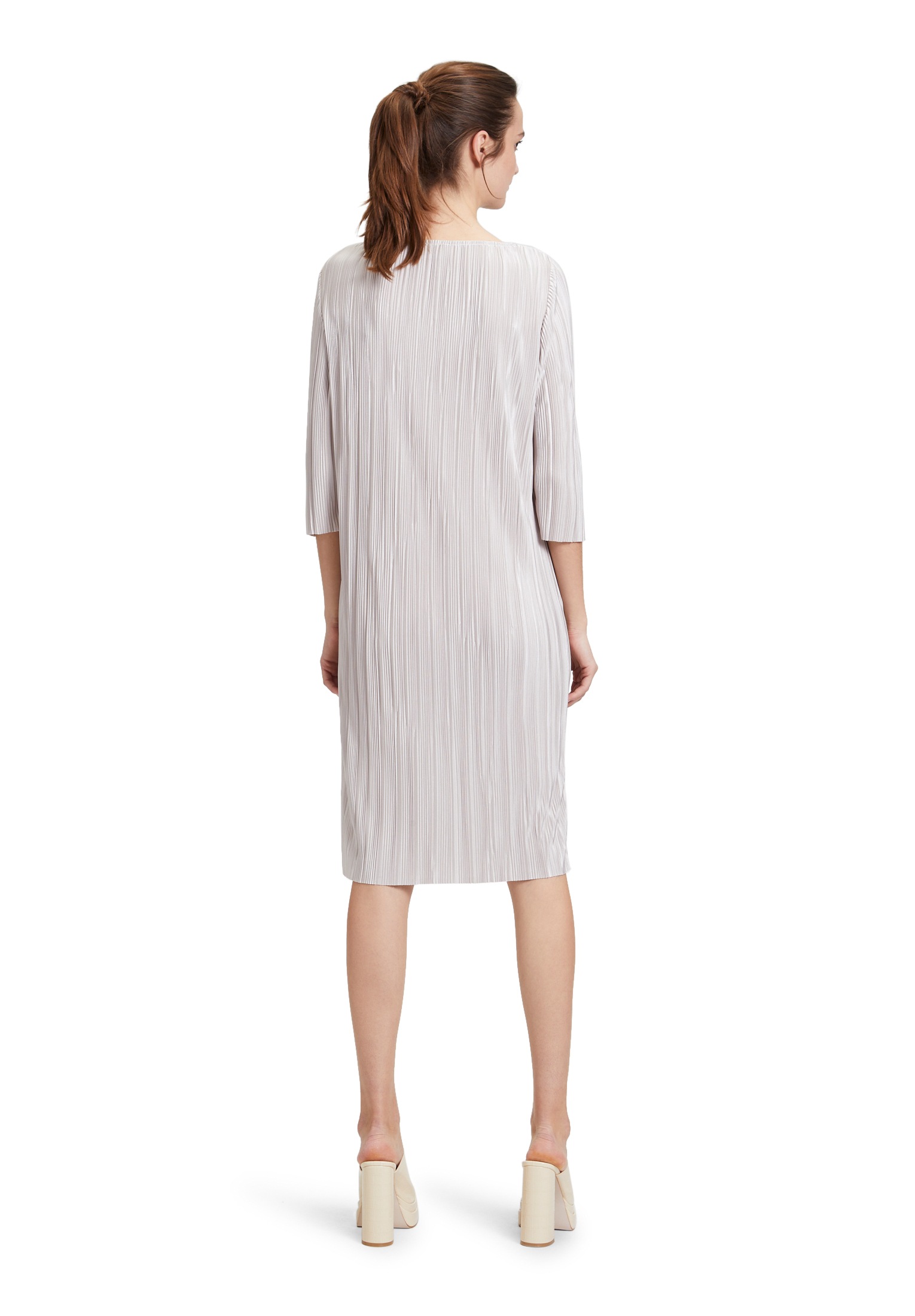 Cartoon Plisseekleid »Cartoon Plisseekleid mit offenem Saum«, Material
