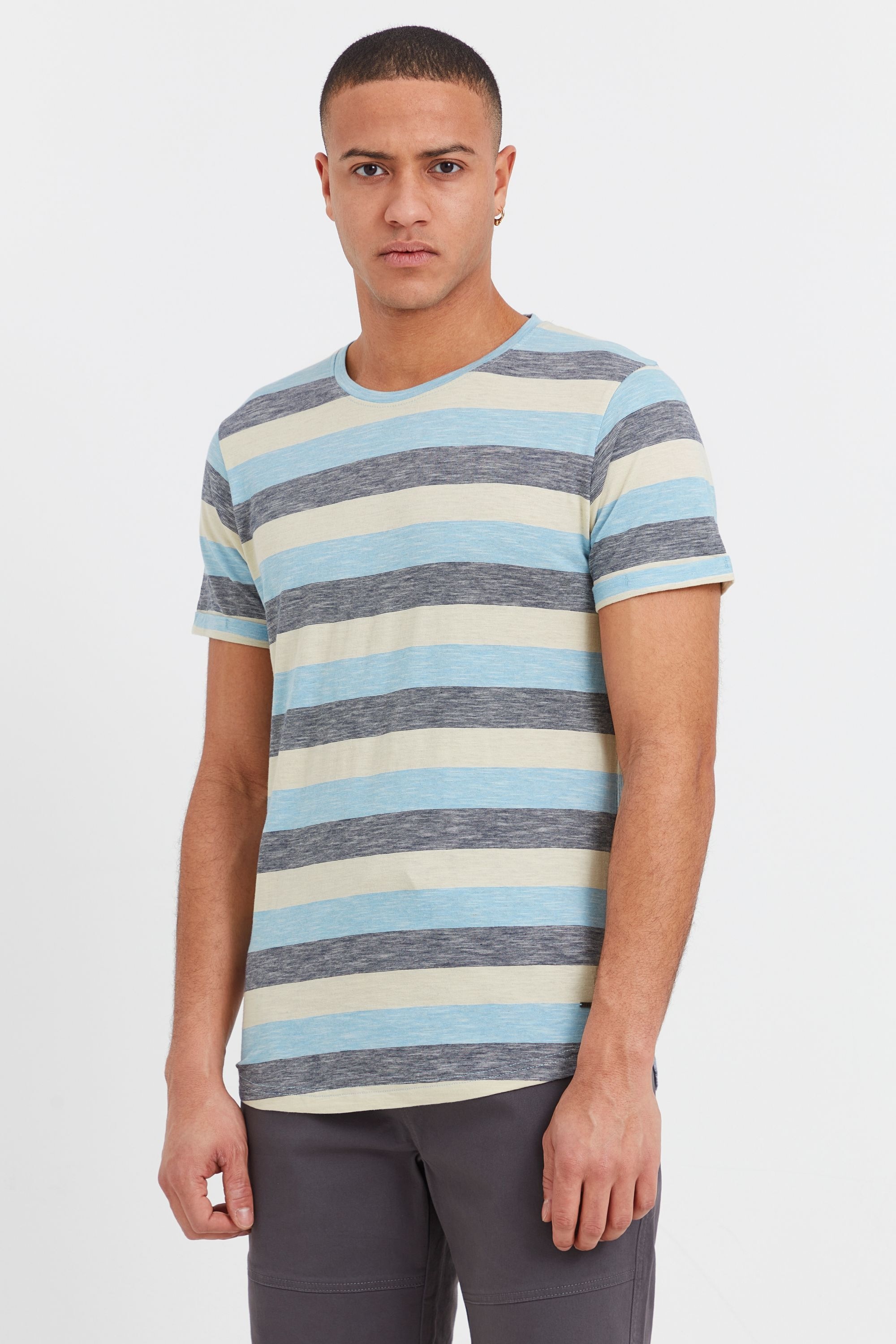!Solid Rundhalsshirt »Rundhalsshirt SDThicco«