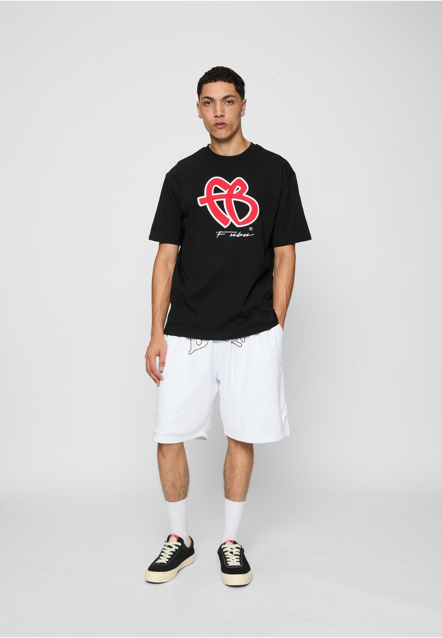 Fubu T-Shirt »Fubu FBMQ320071 BLK Fubu FB Classic T-Shirt« 1 Stk. tlg.